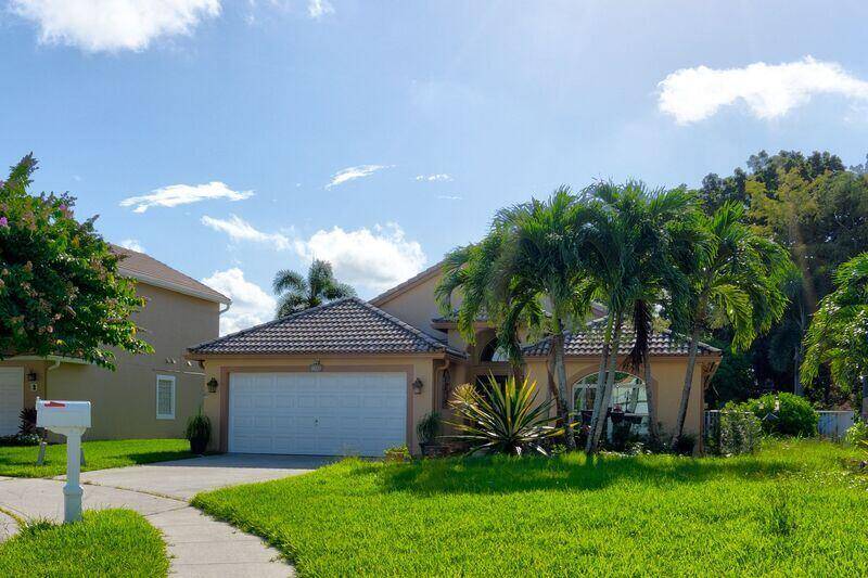 Wellington, FL 33414,1838 Oak Berry CIR