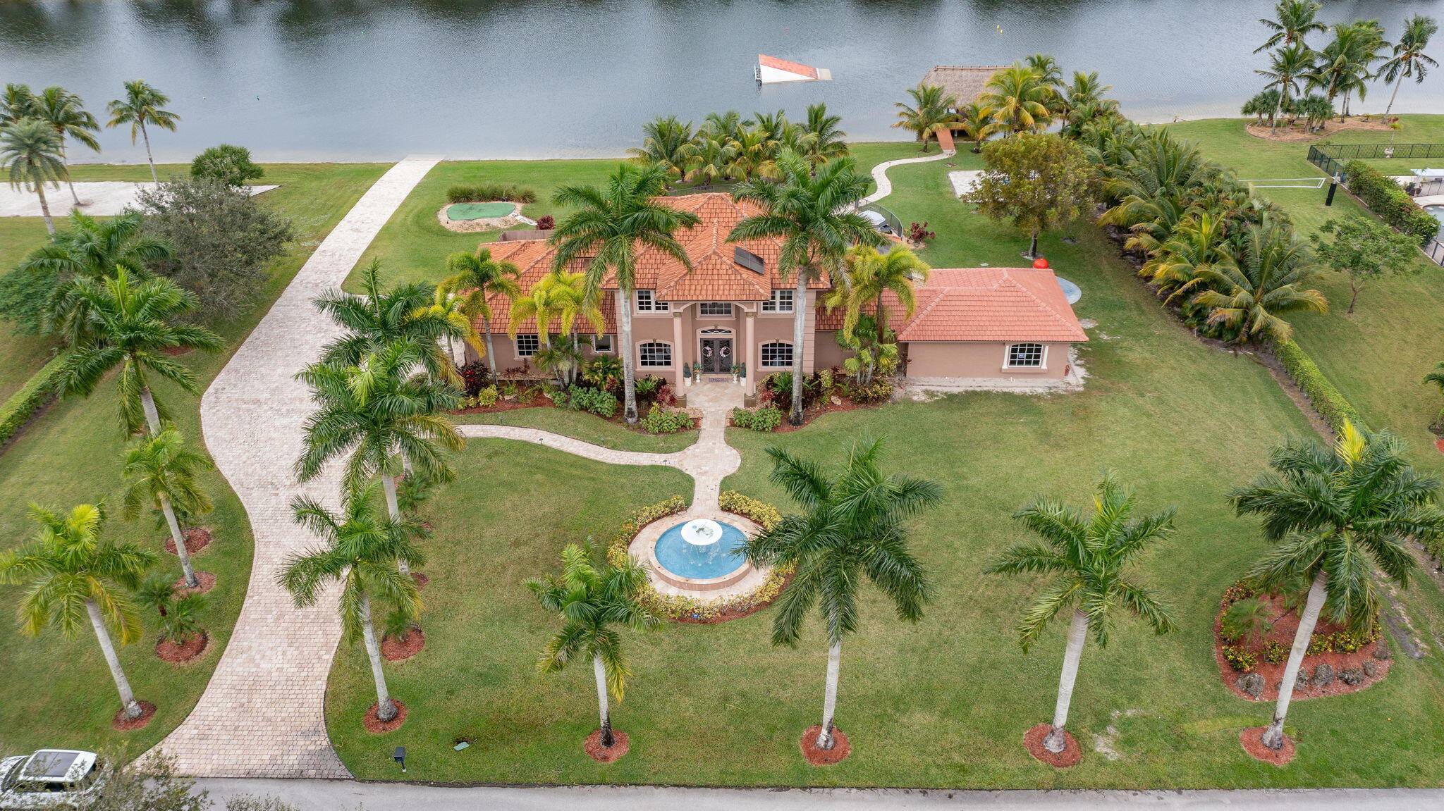 Lake Worth, FL 33449,5660 Lago Del Sol DR