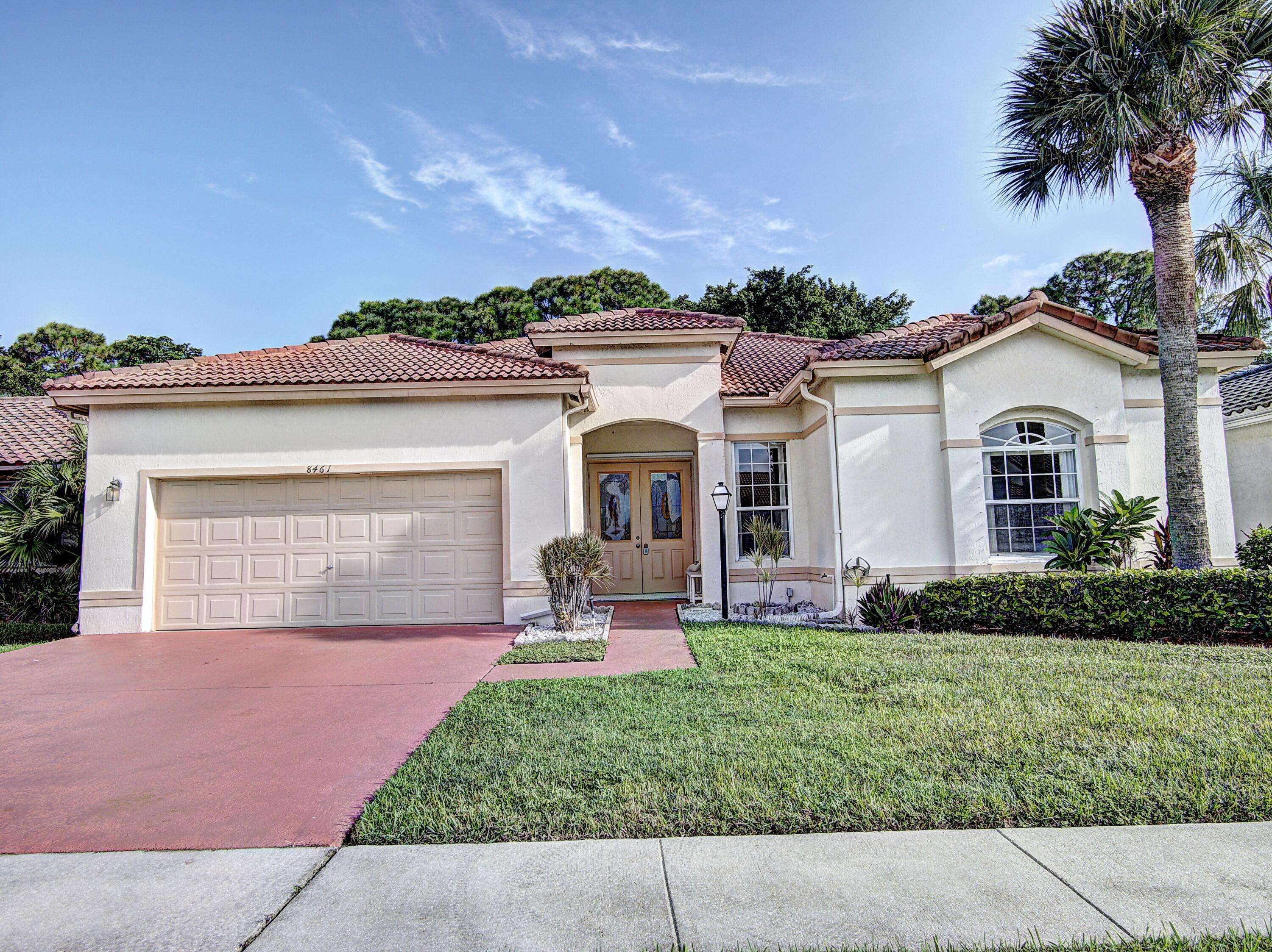 Lake Worth, FL 33467,8461 Lake Cypress RD