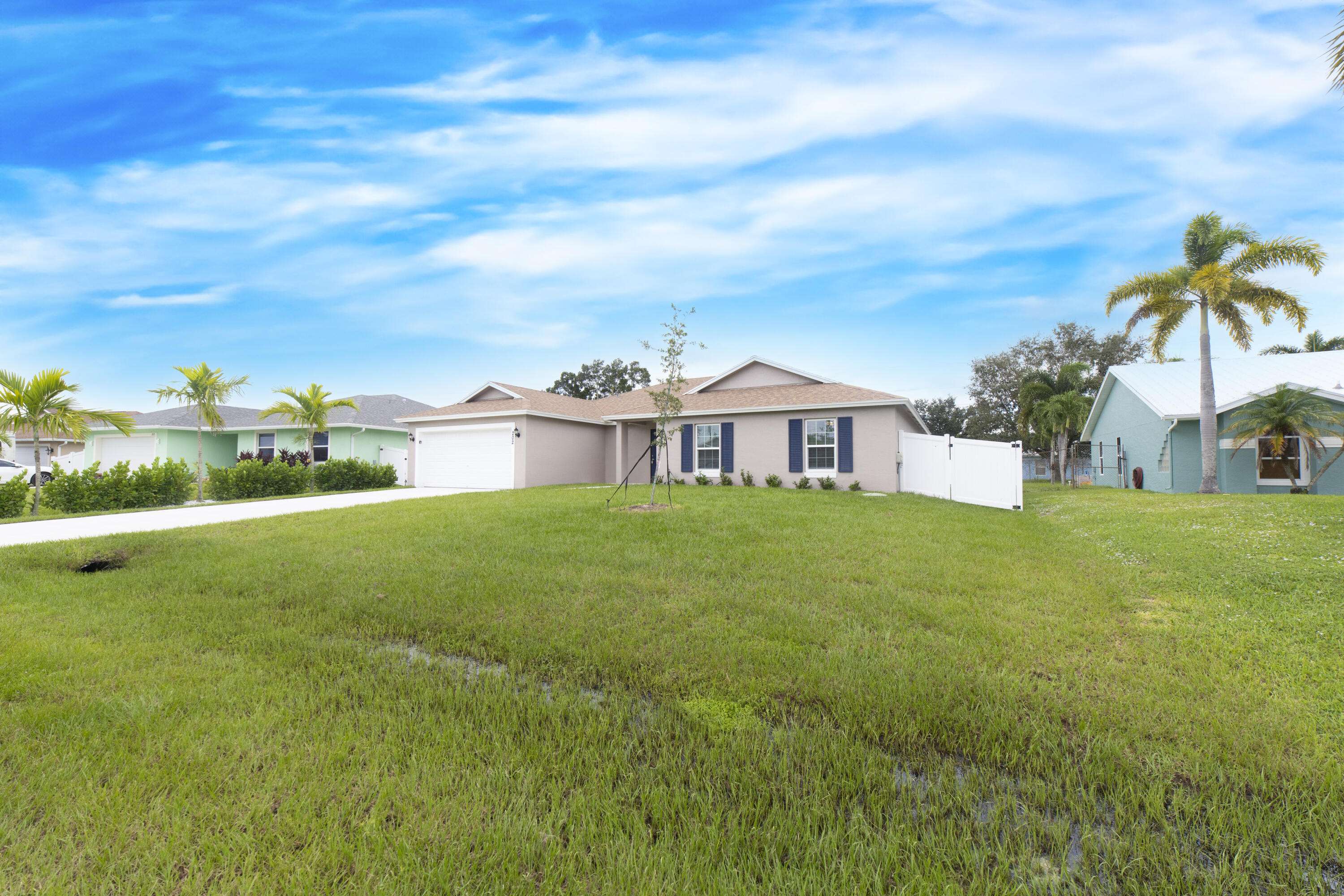 Port Saint Lucie, FL 34953,202 SW Aldoro PL