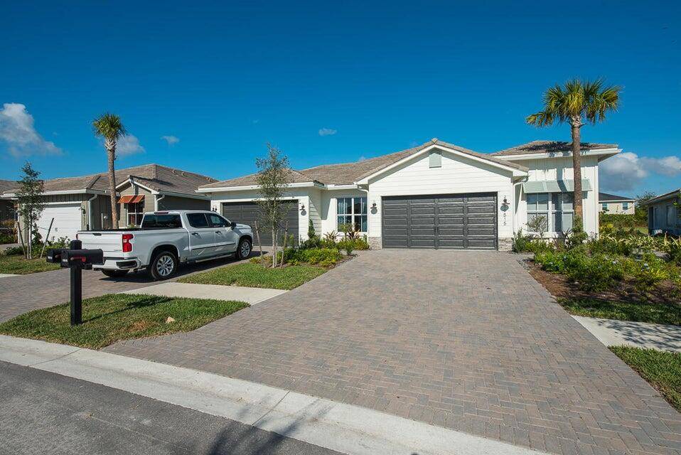 Wellington, FL 33470,19519 Weathervane WAY