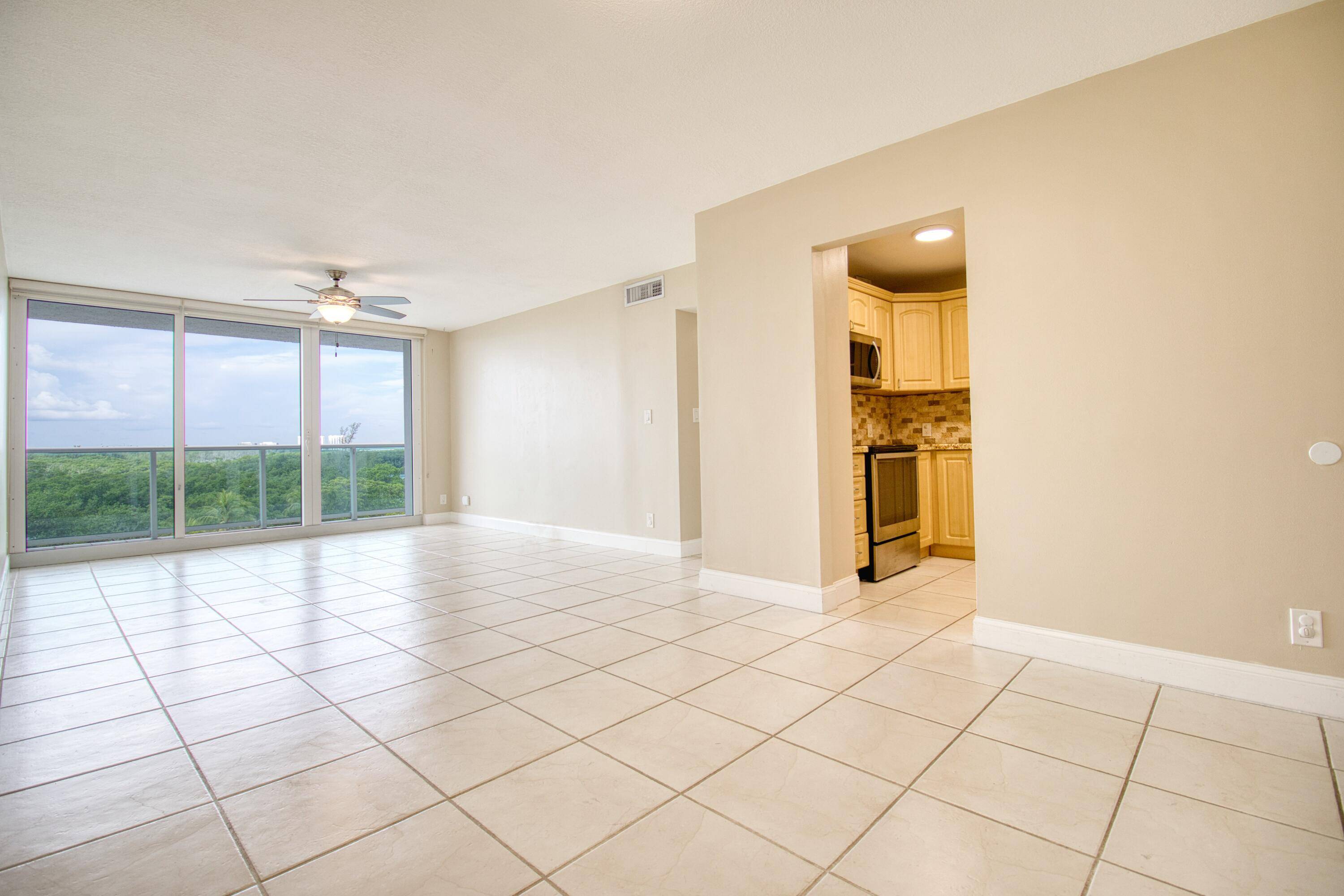 Sunny Isles Beach, FL 33160,100 Bayview DR 618