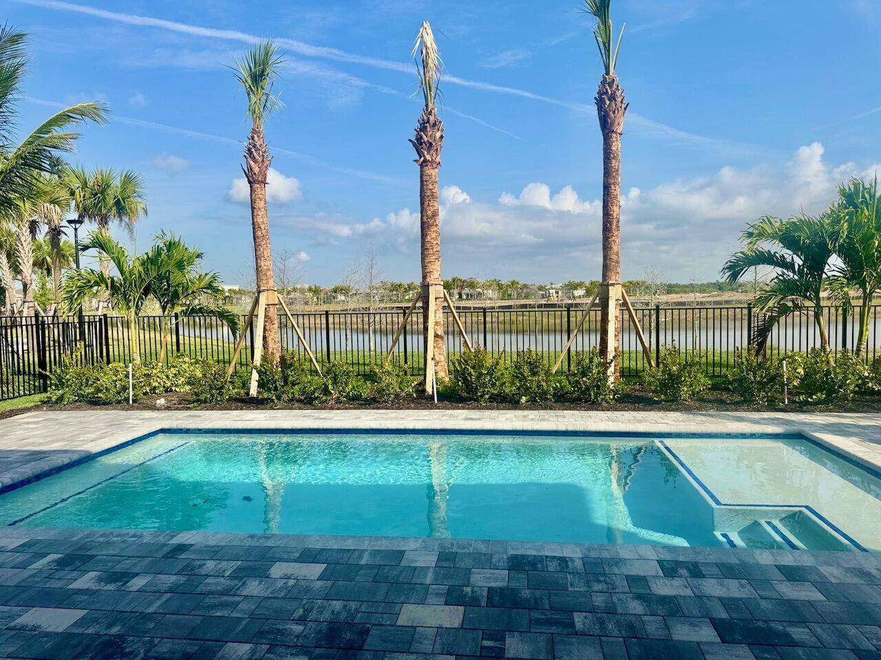 Palm Beach Gardens, FL 33412,12341 Frontline LN