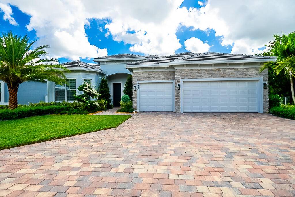 Lake Worth, FL 33467,5330 Yellow Water Lily CT