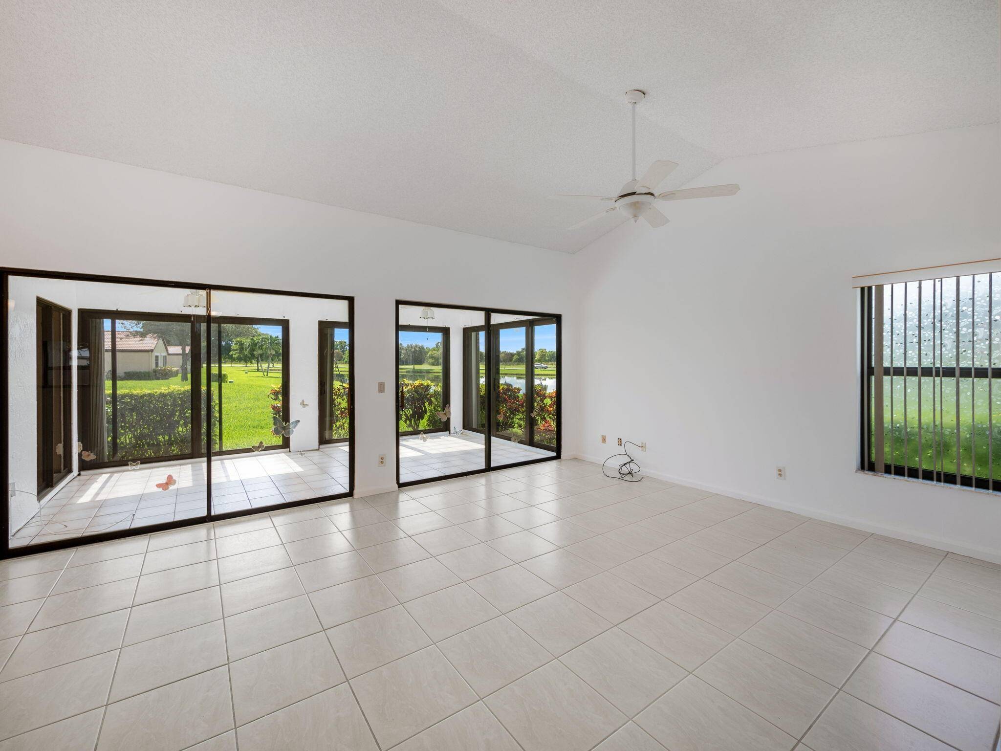 Boynton Beach, FL 33472,8378 Mooring CIR