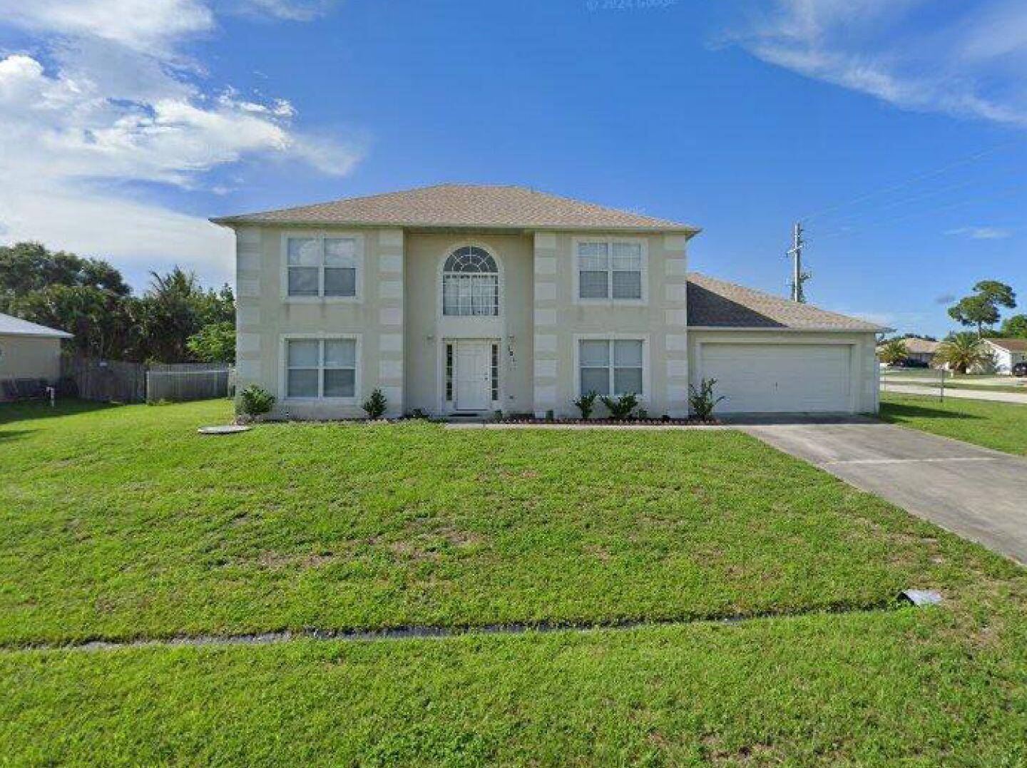 Port Saint Lucie, FL 34983,101 SW Fairview AVE