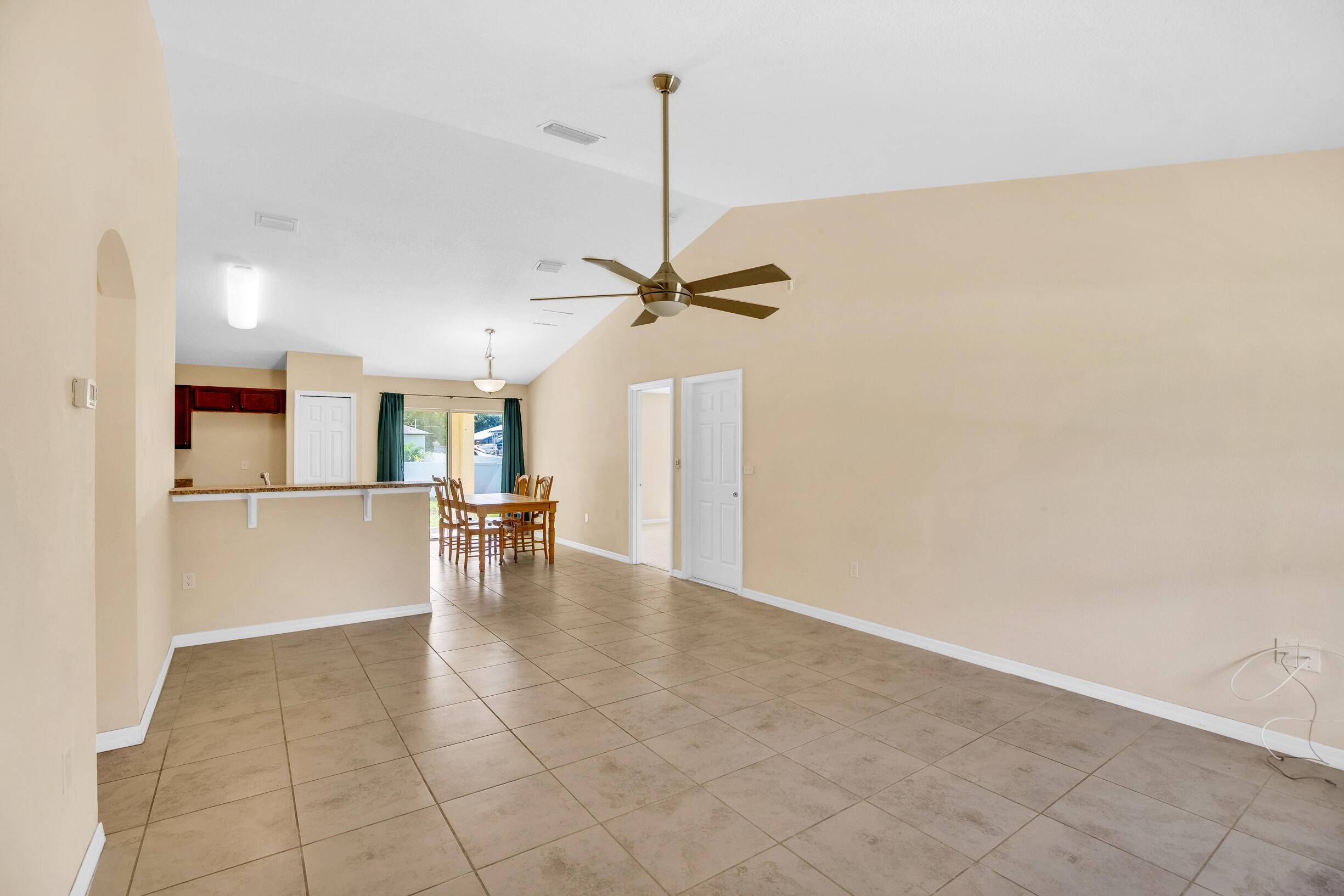 Vero Beach, FL 32967,8256 104th CT