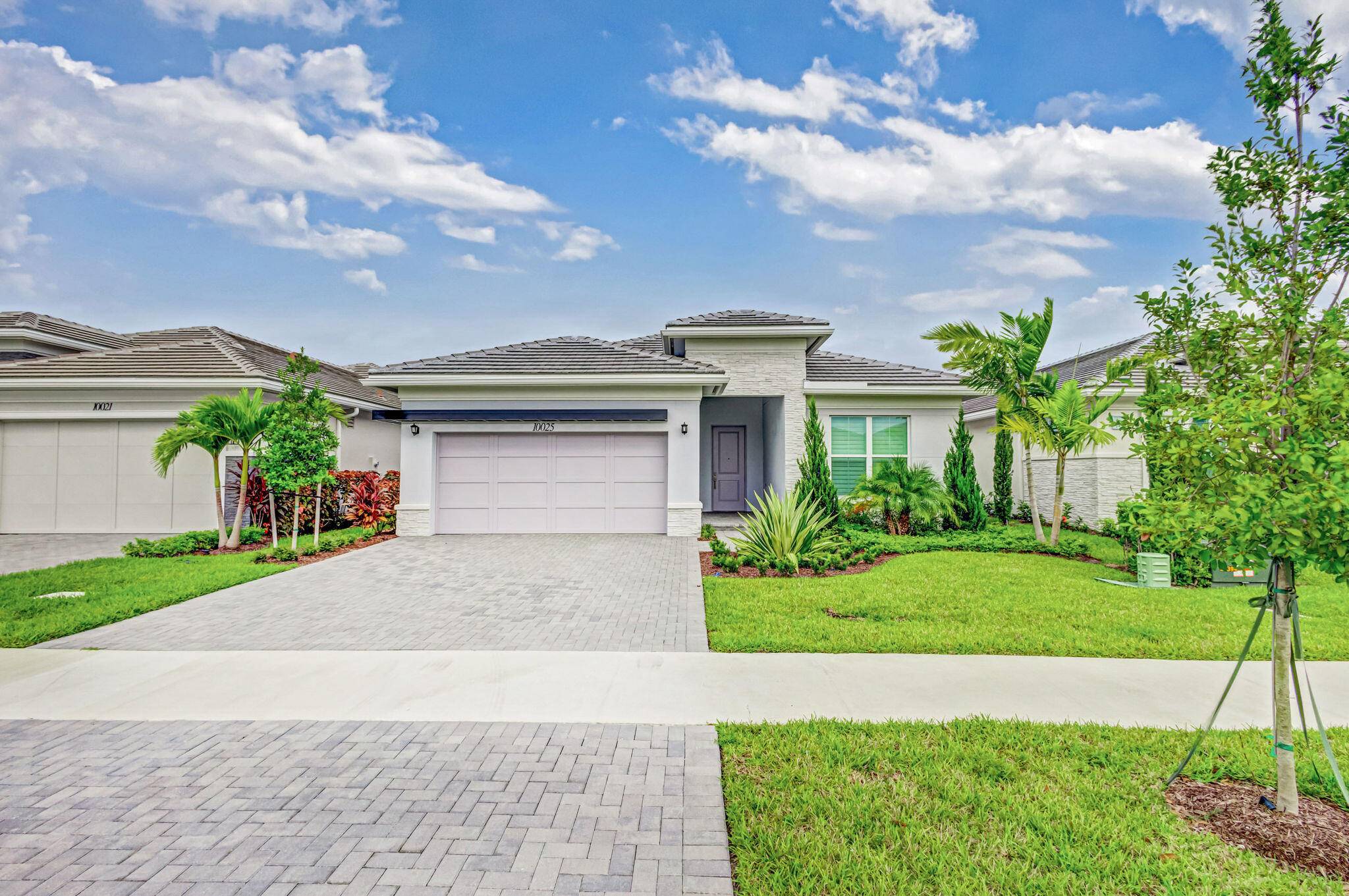 Palm Beach Gardens, FL 33412,10025 Driftwood WAY