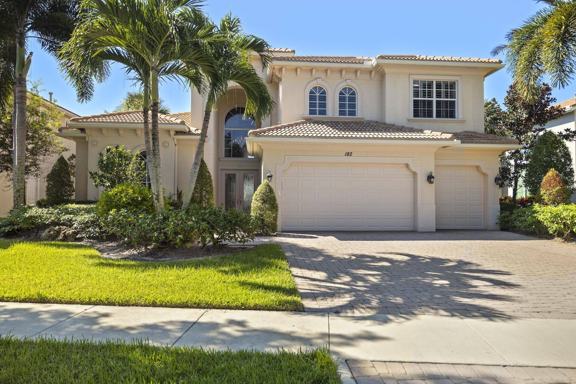 Jupiter, FL 33478,182 Carmela CT