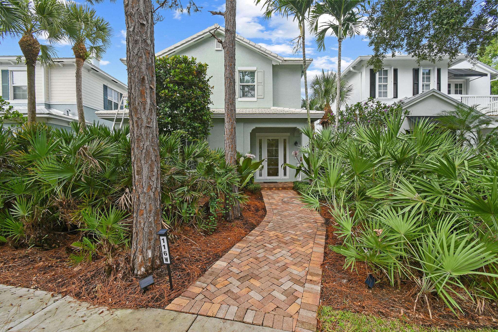 Jupiter, FL 33458,116 W Bay Cedar CIR