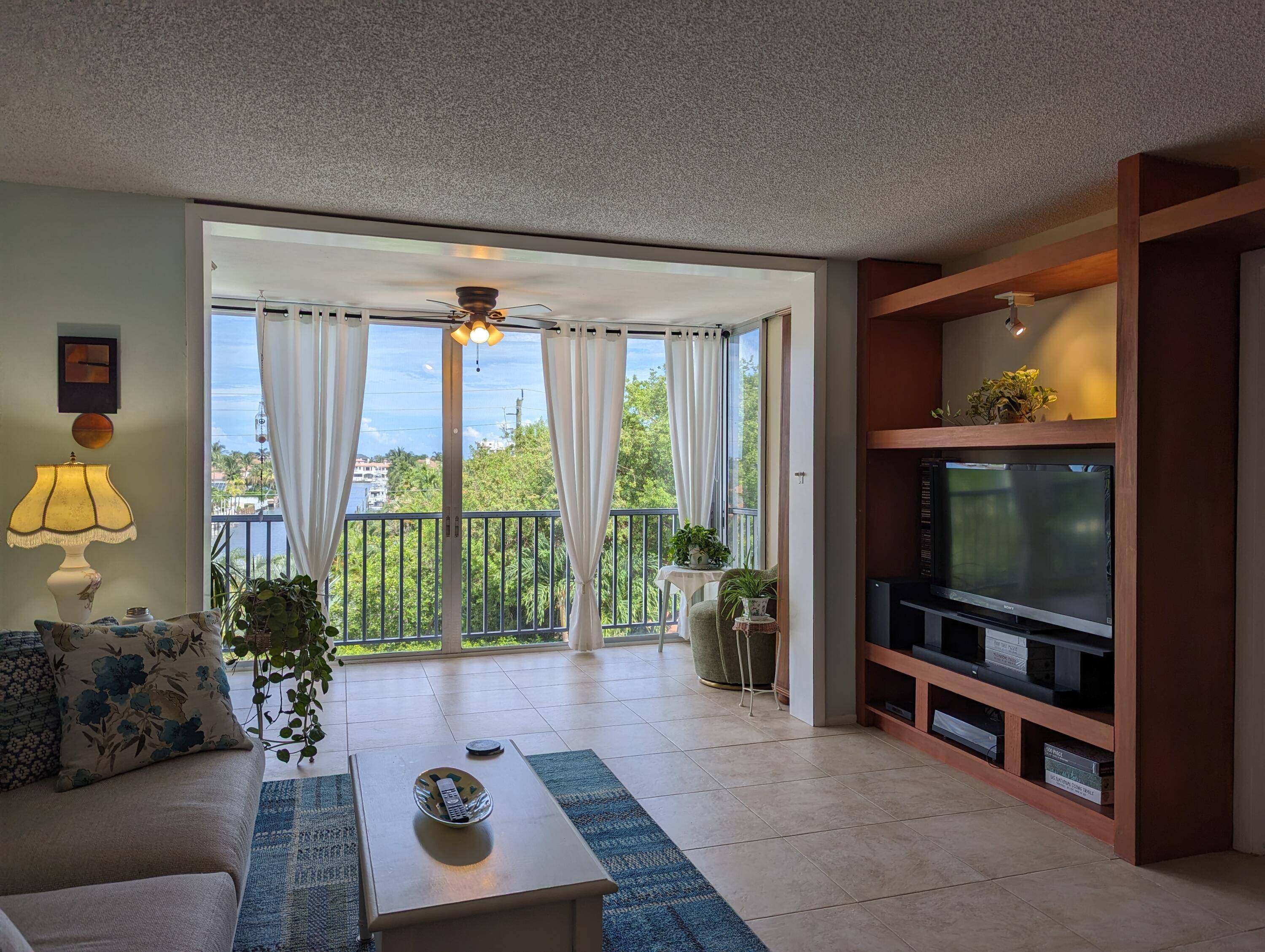 Delray Beach, FL 33483,2829 Florida BLVD Unit # 405