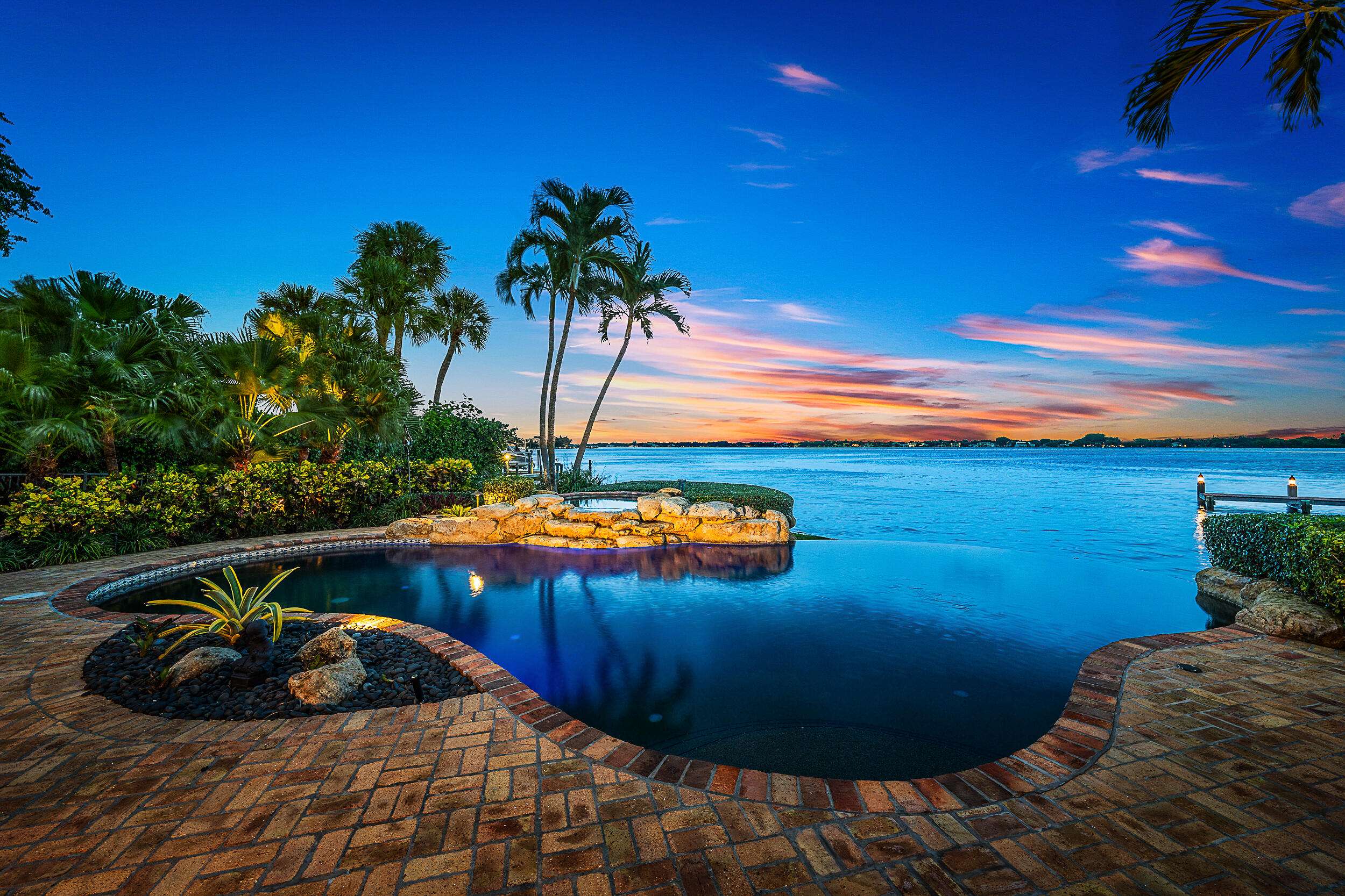 Tequesta, FL 33469,20 Yacht Club PL