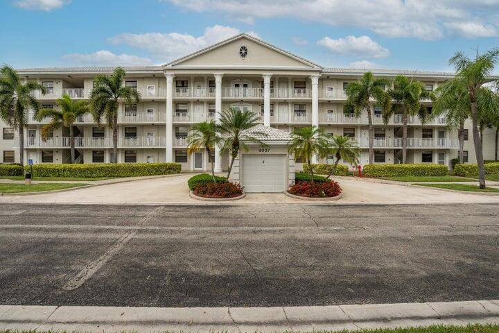 Boca Raton, FL 33433,6037 Balboa CIR 403