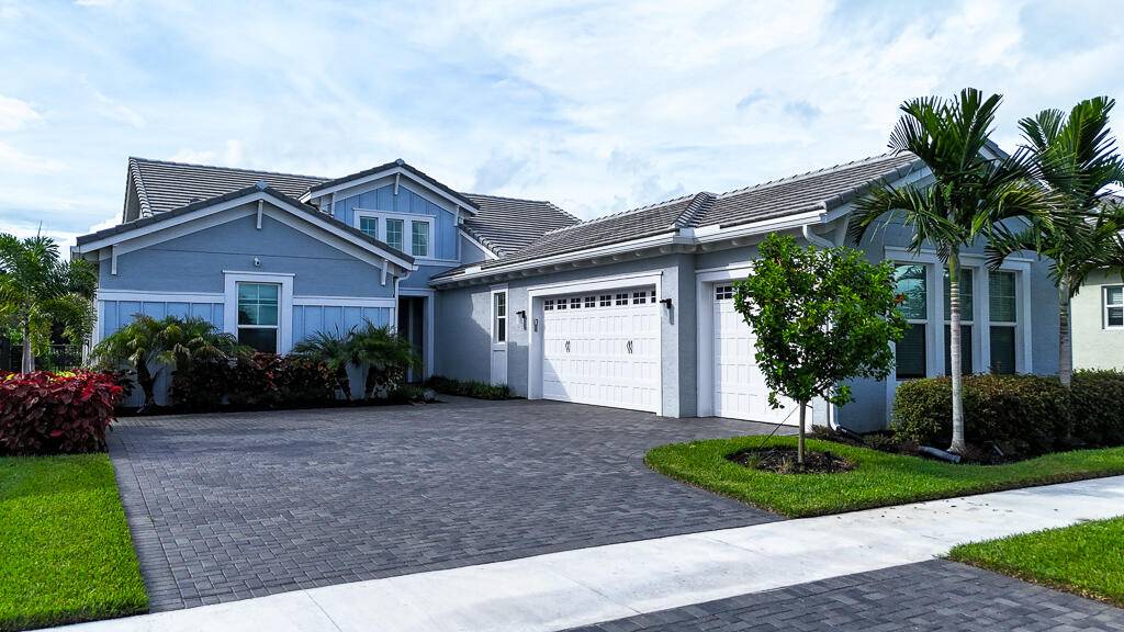 Westlake, FL 33470,15848 Orchard DR