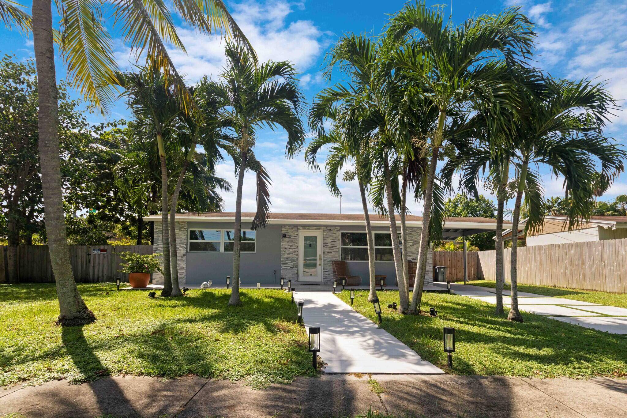 Plantation, FL 33317,1461 SW 52 AVE