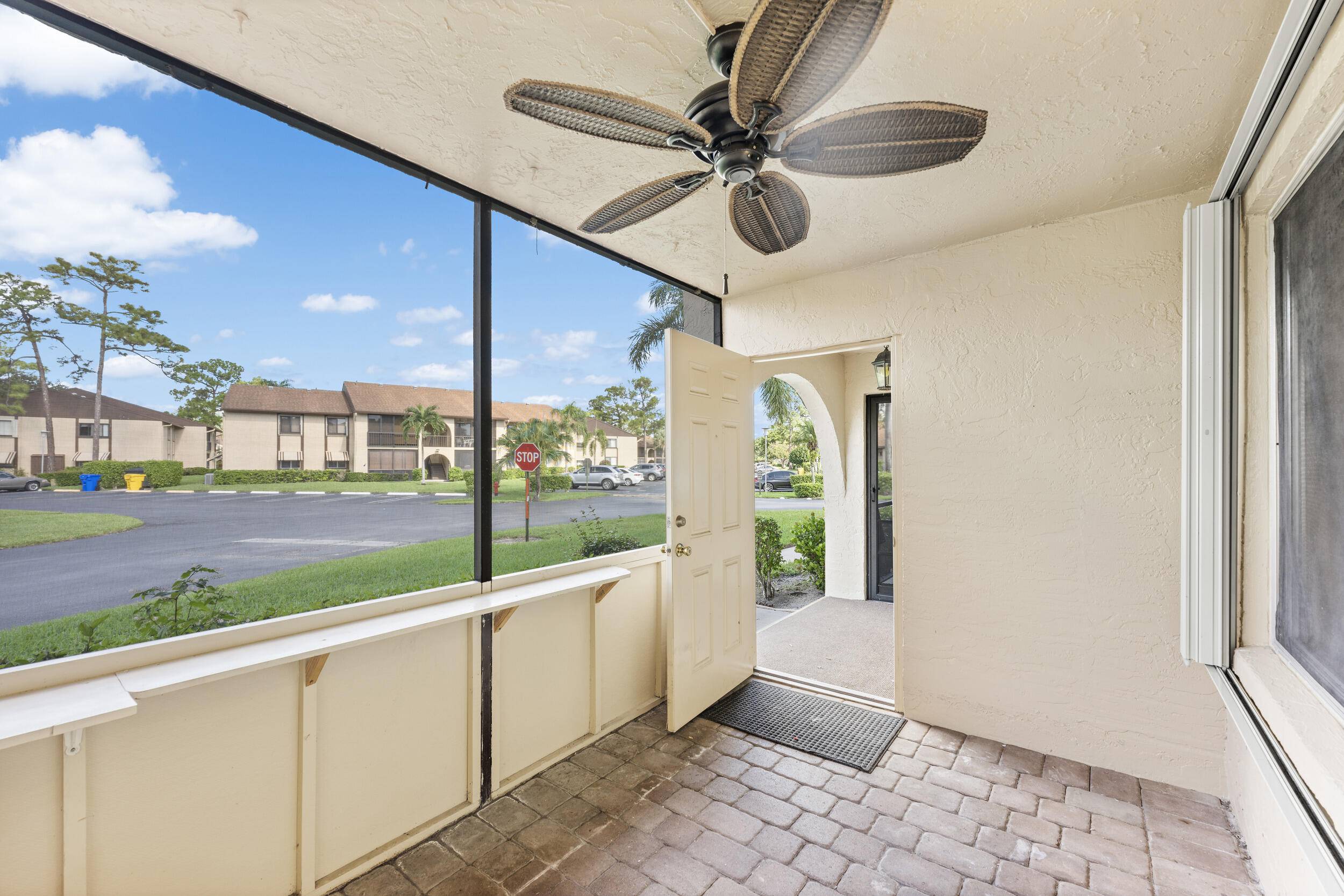 Greenacres, FL 33463,241 Pine Hov CIR D-1