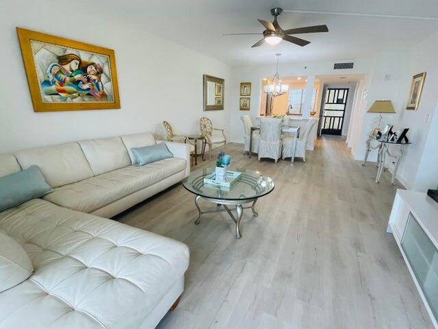 Delray Beach, FL 33446,14426 Amberly LN 601