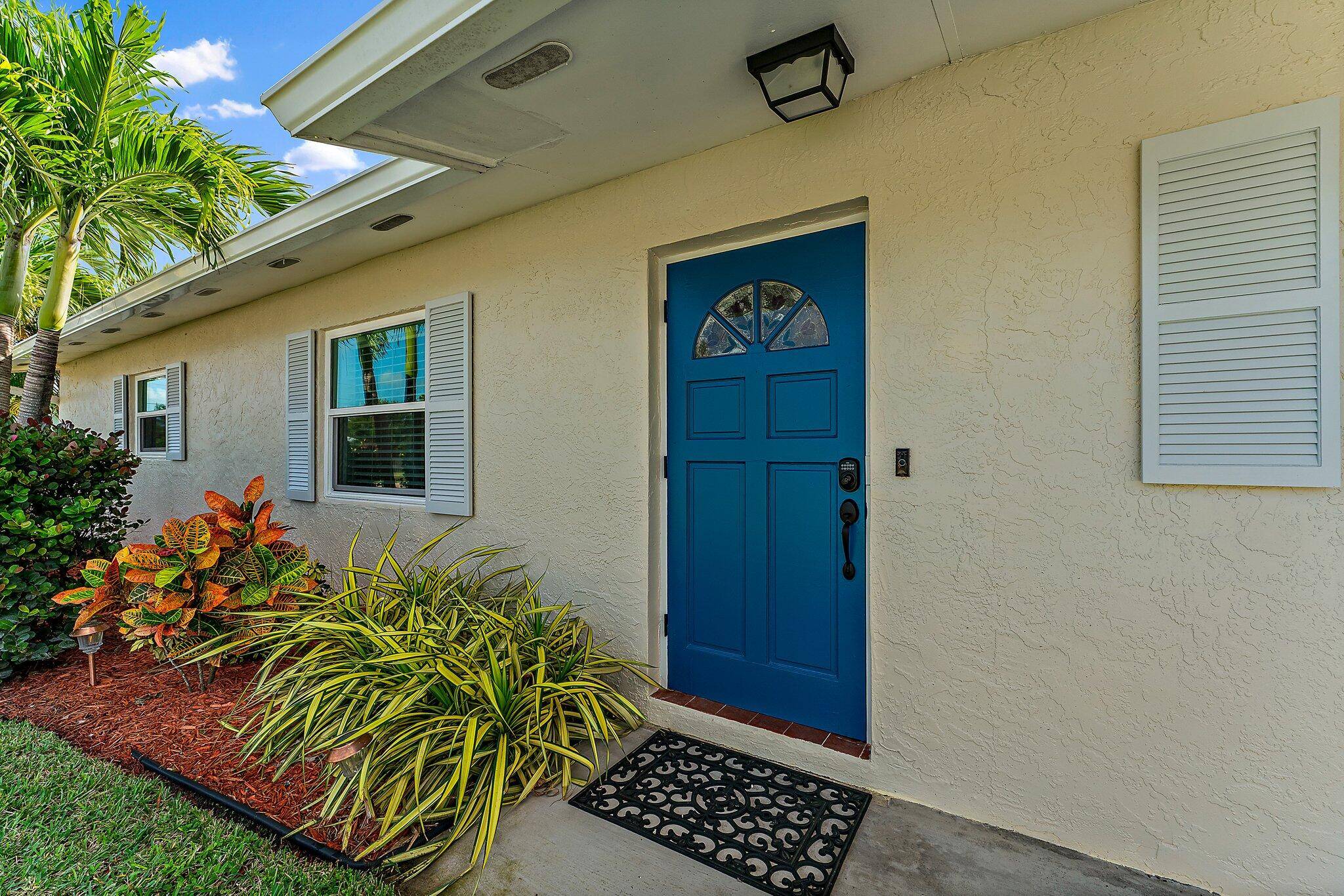 Jensen Beach, FL 34957,1110 NE Crescent ST