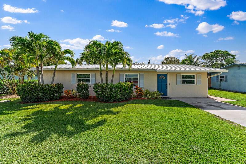 Jensen Beach, FL 34957,1110 NE Crescent ST