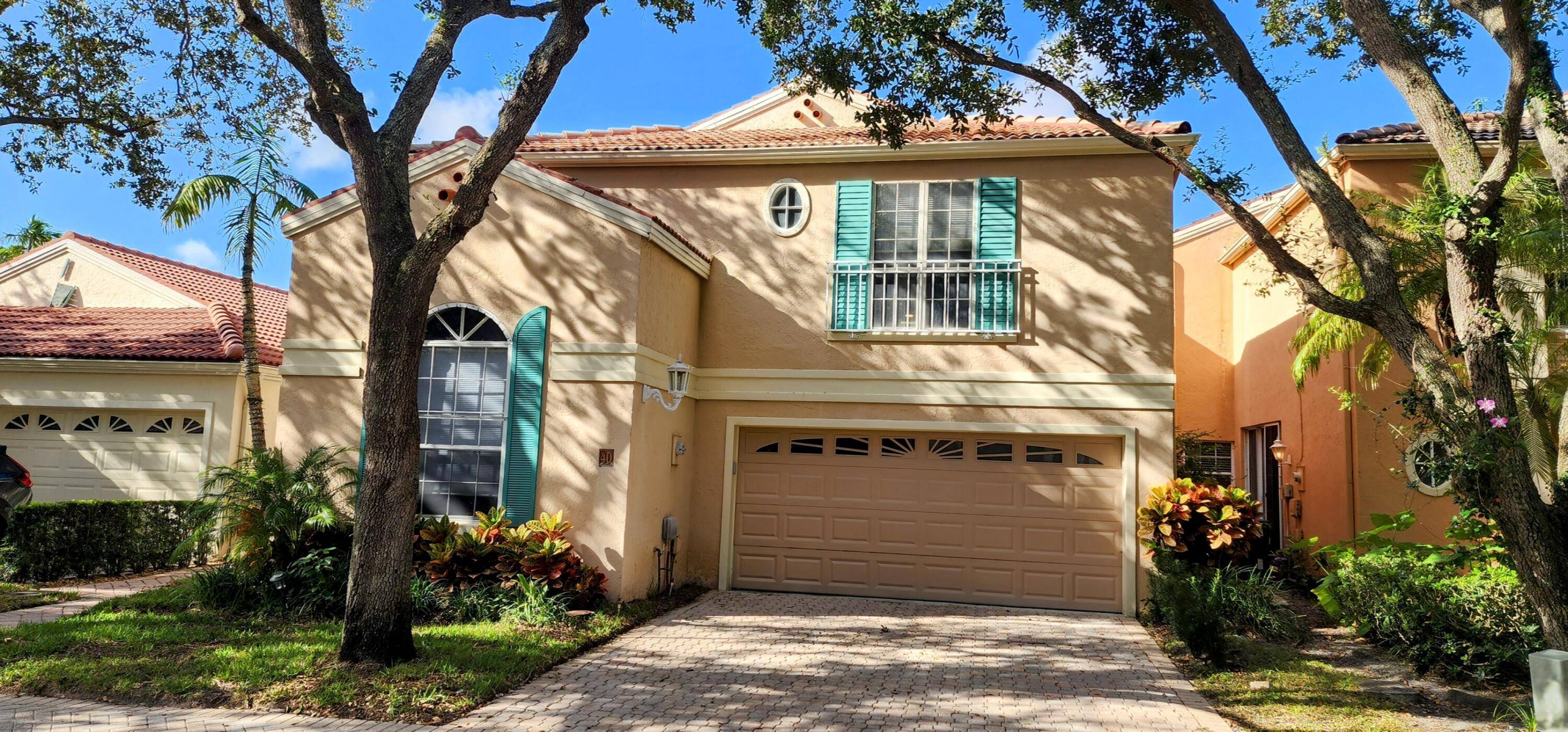 Palm Beach Gardens, FL 33418,40 ViA Verona