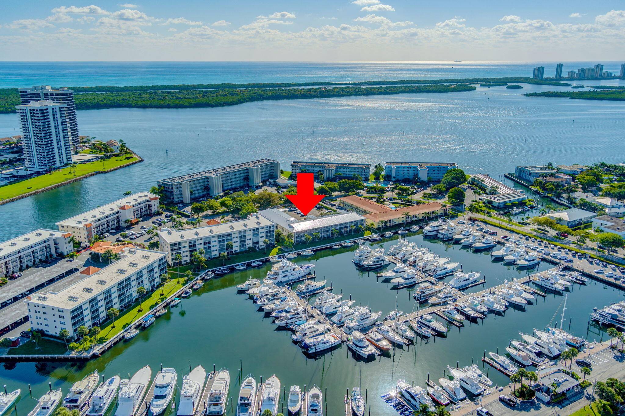 North Palm Beach, FL 33408,37 Yacht Club DR 107