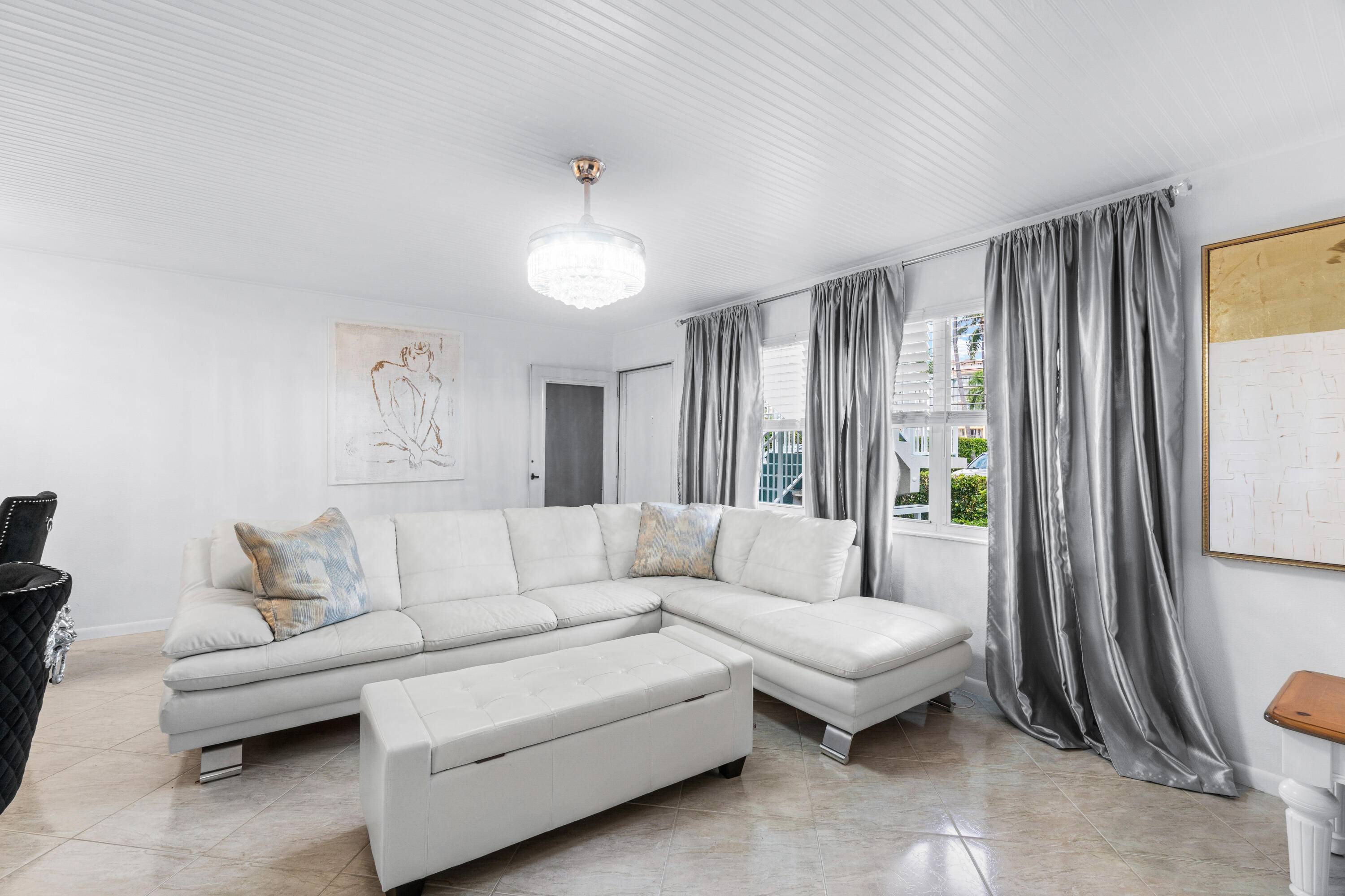 Boynton Beach, FL 33435,340 W Horizons 102