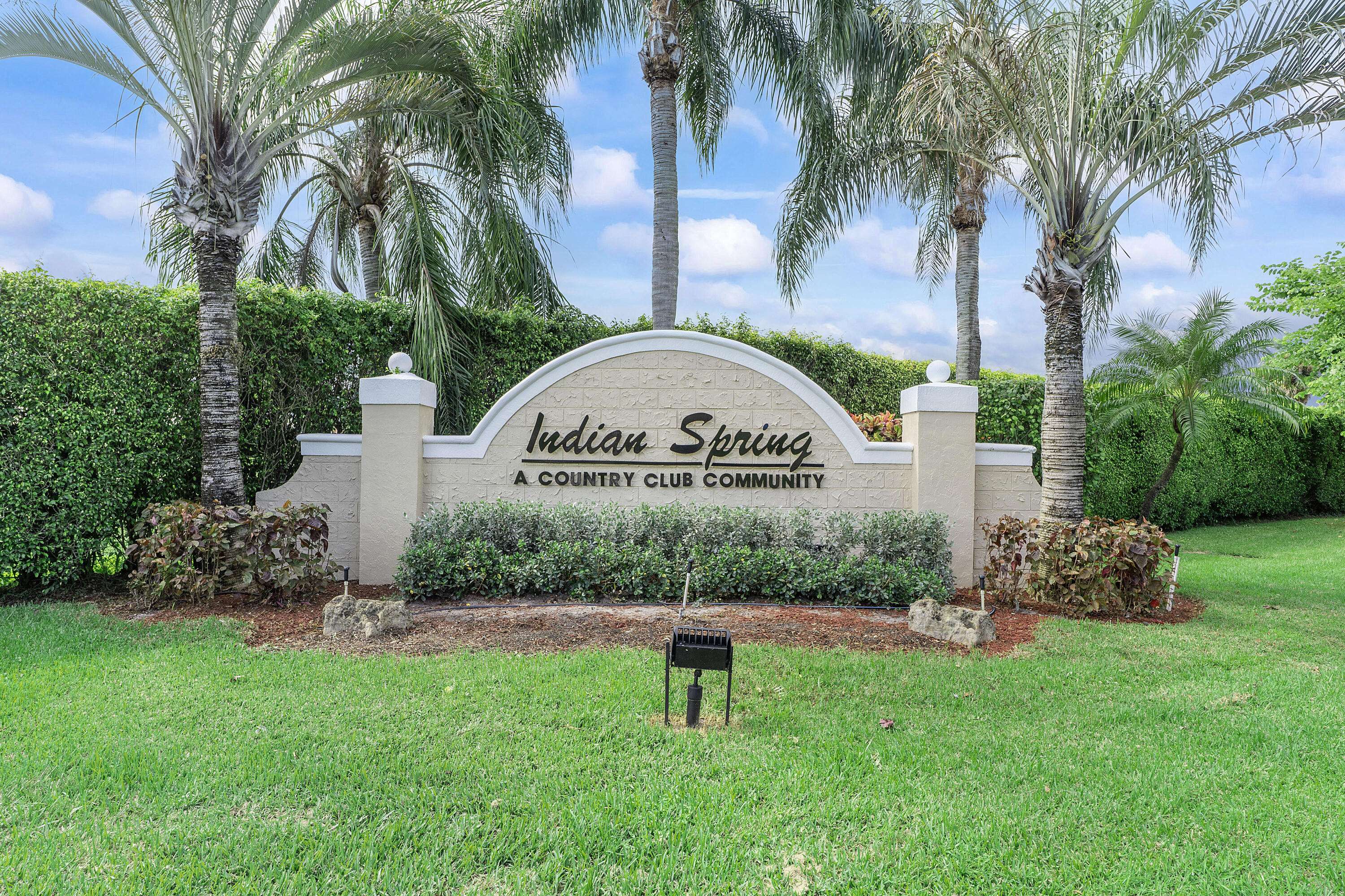 Boynton Beach, FL 33437,6388 Three Lakes LN