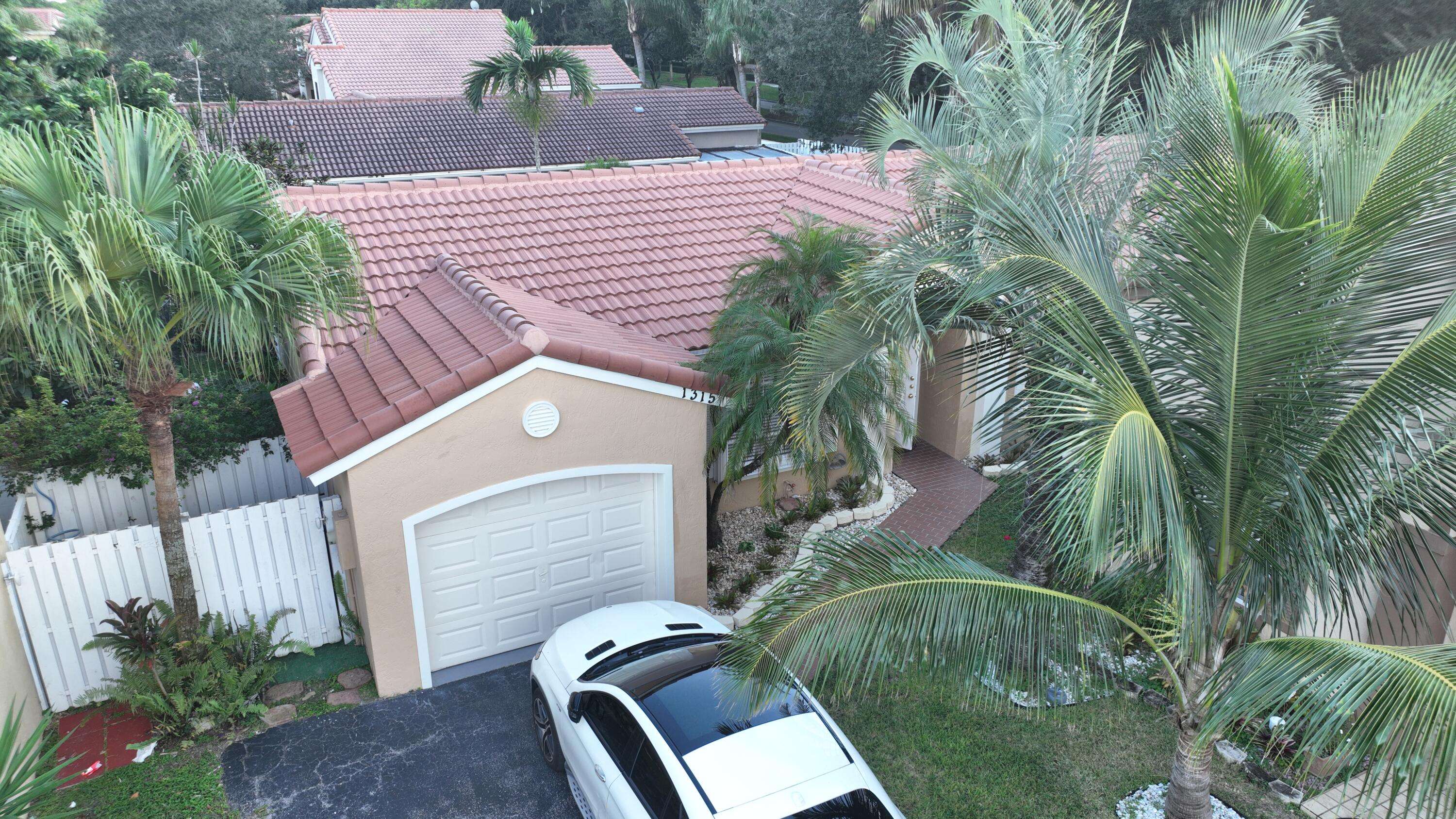 Sunrise, FL 33323,1315 NW 125th TER