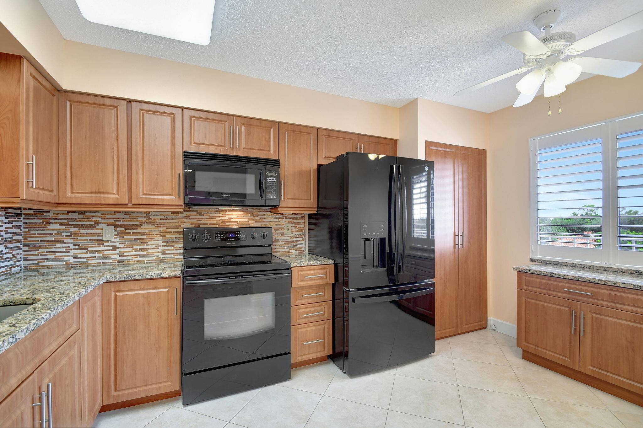 Delray Beach, FL 33484,6149 Pointe Regal CIR 407 (Ph-7)