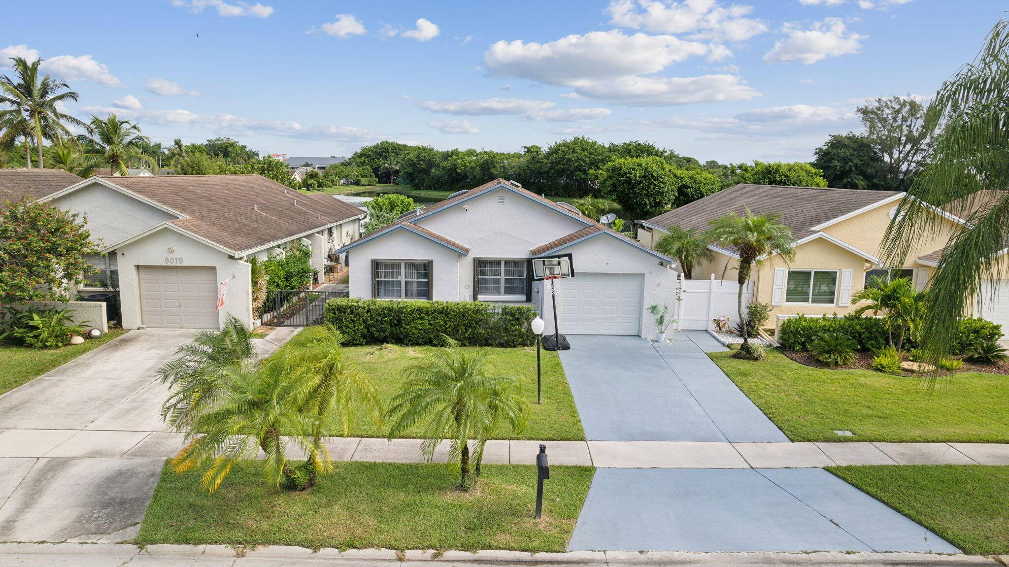 Boca Raton, FL 33428,9075 Pine Springs DR