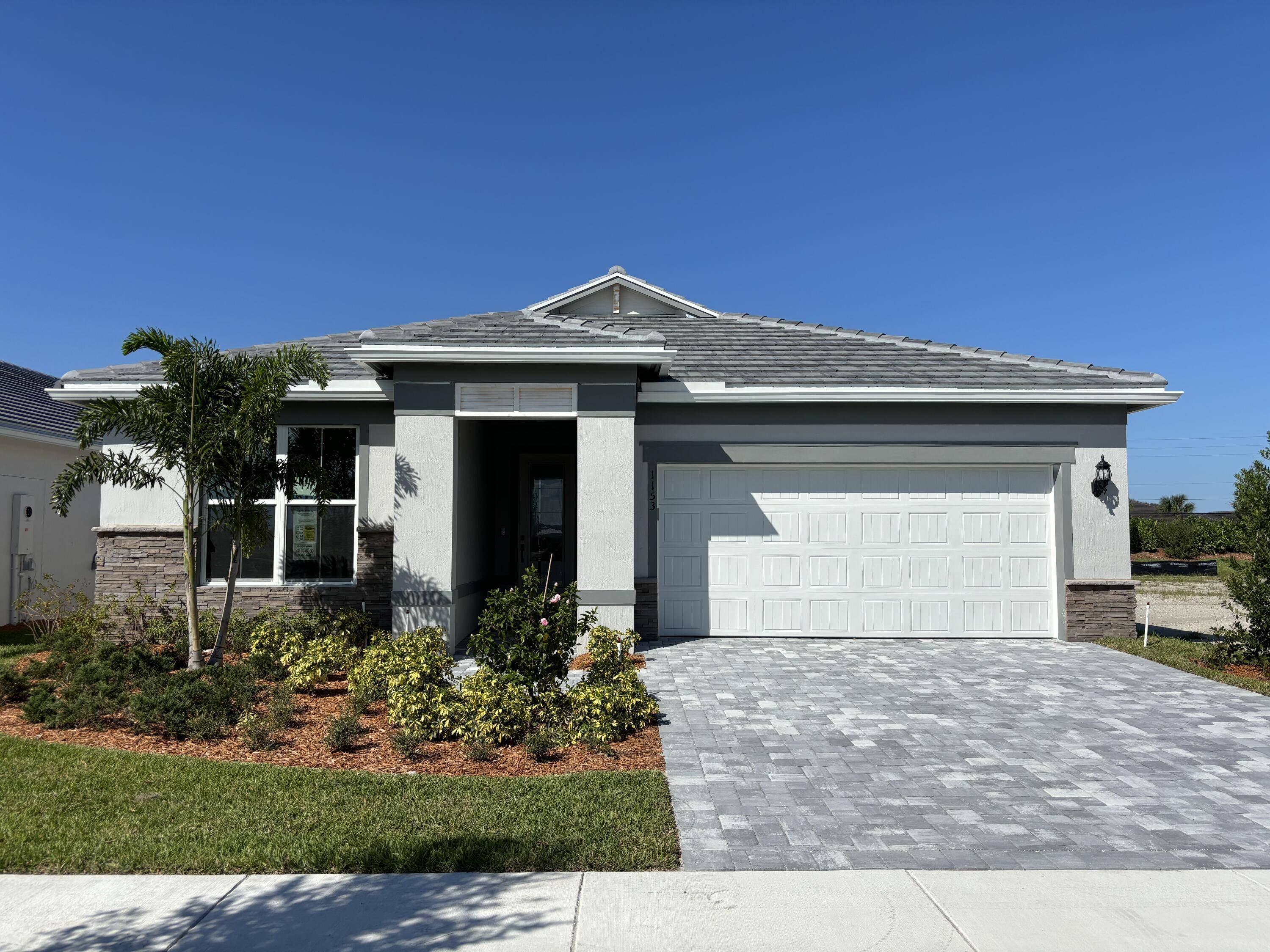 Vero Beach, FL 32960,1153 Haven CIR