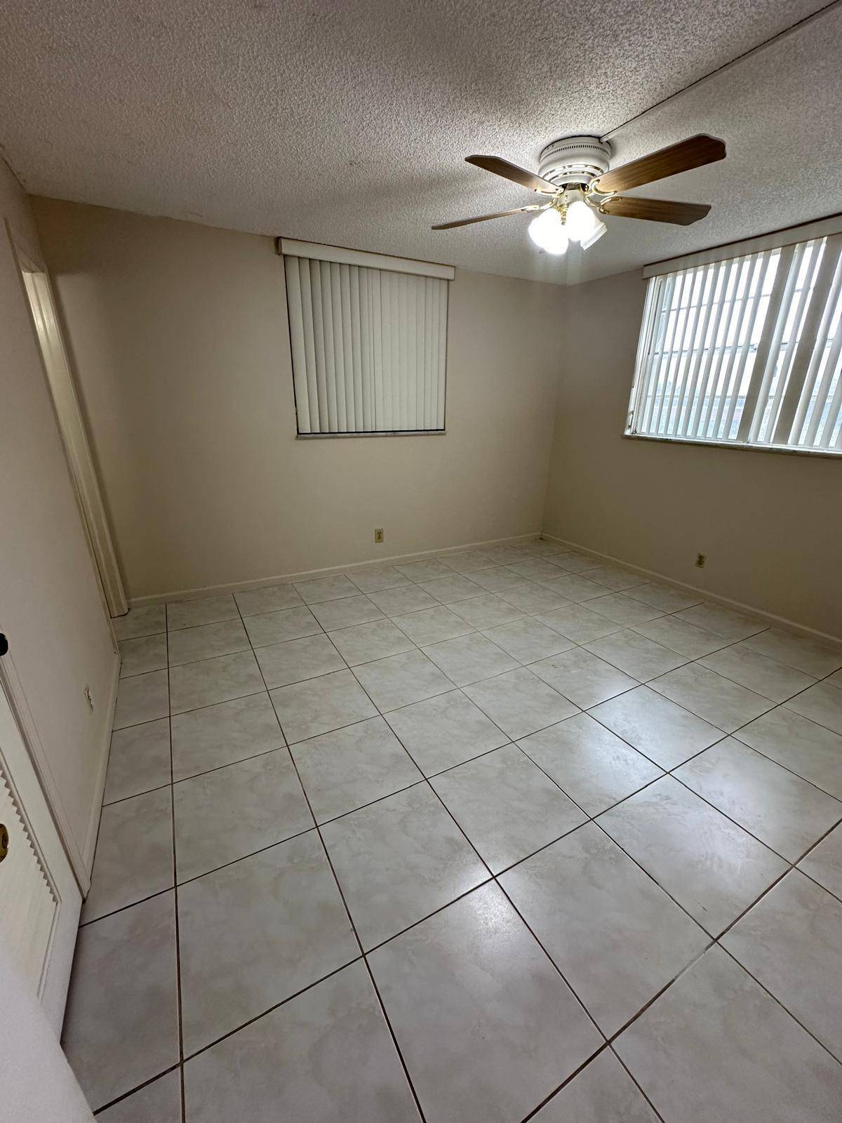 Boca Raton, FL 33428,9949 Sandalfoot Blvd Apt 530