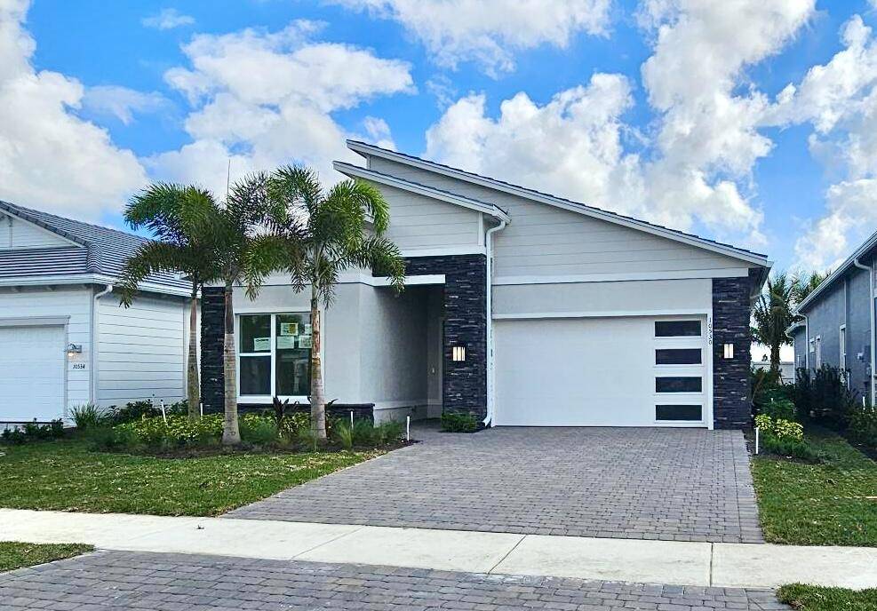 Palm Beach Gardens, FL 33412,10530 Northbrook CIR