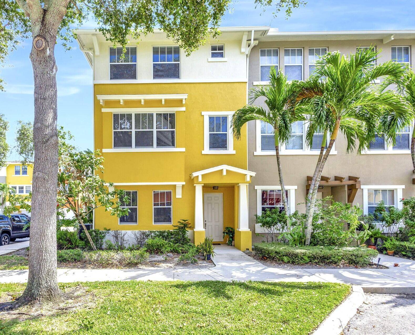 West Palm Beach, FL 33401,883 Millbrae CT 1