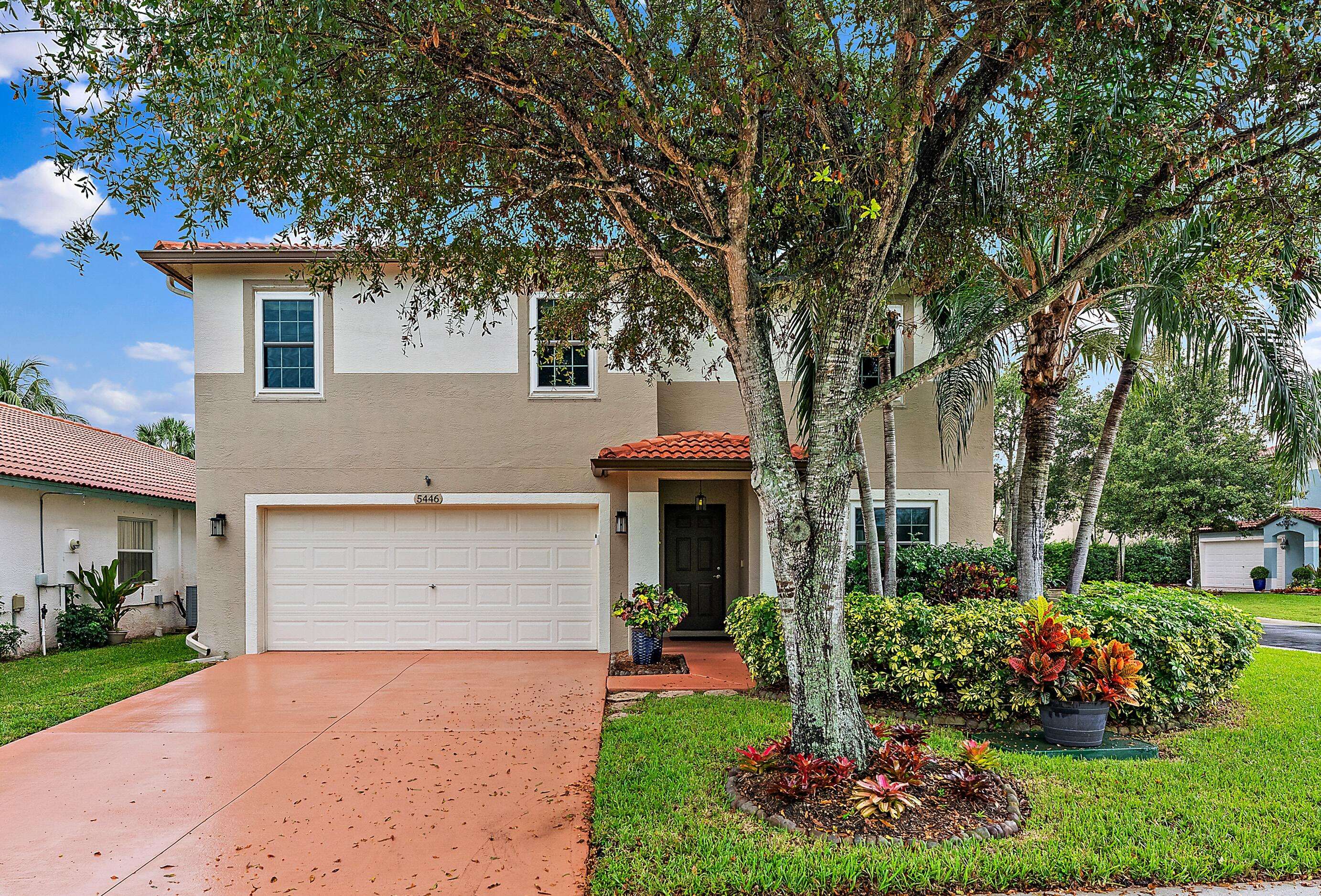 Lake Worth, FL 33463,5446 Rivermill LN