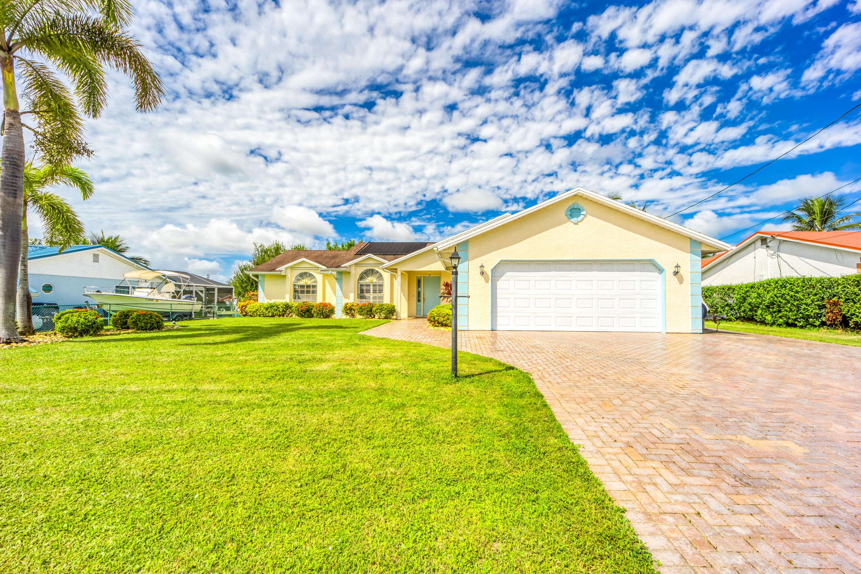 Port Saint Lucie, FL 34983,245 NE Sagamore TER