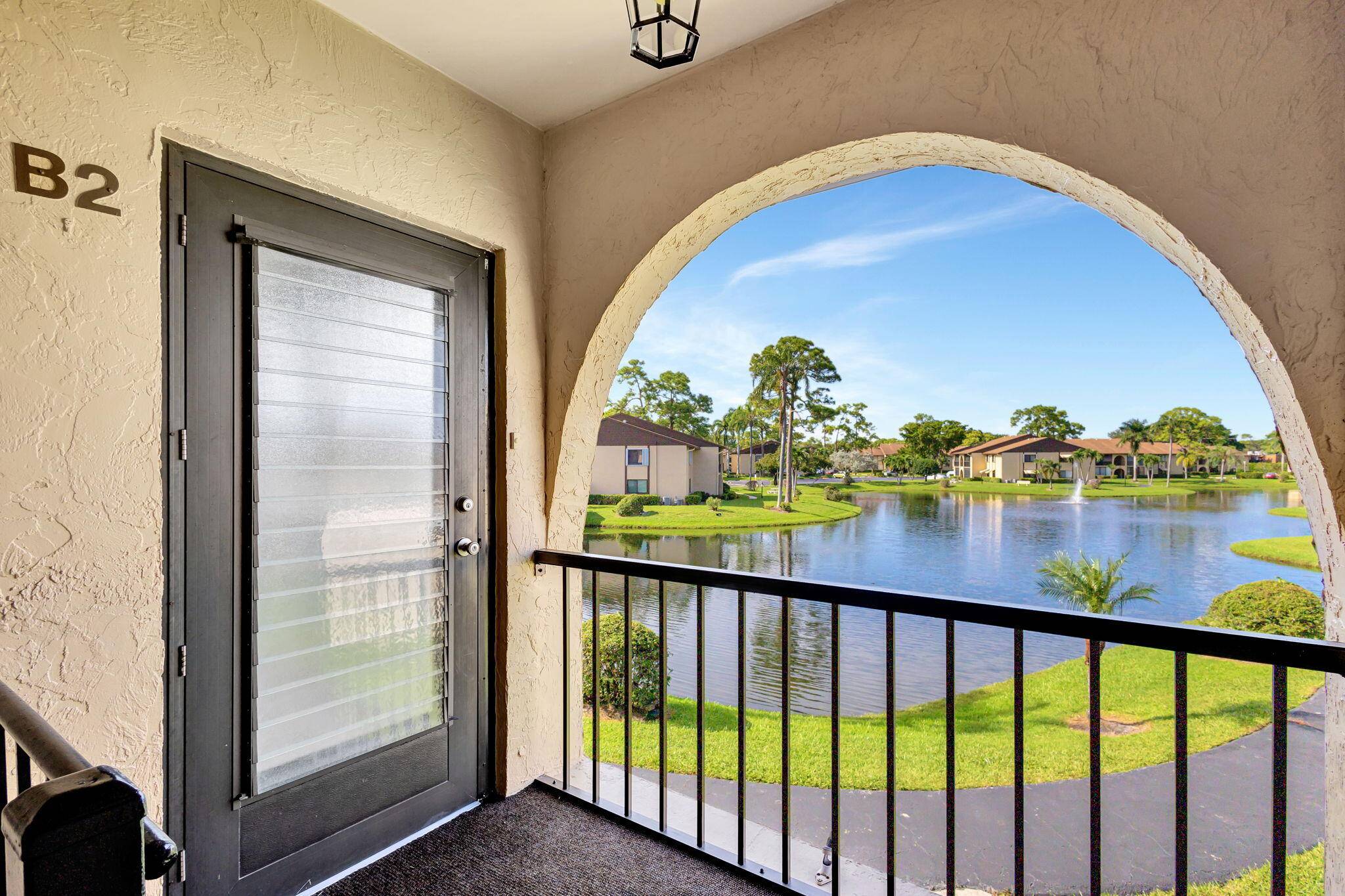 Greenacres, FL 33463,203 Pine Hov CIR B-2