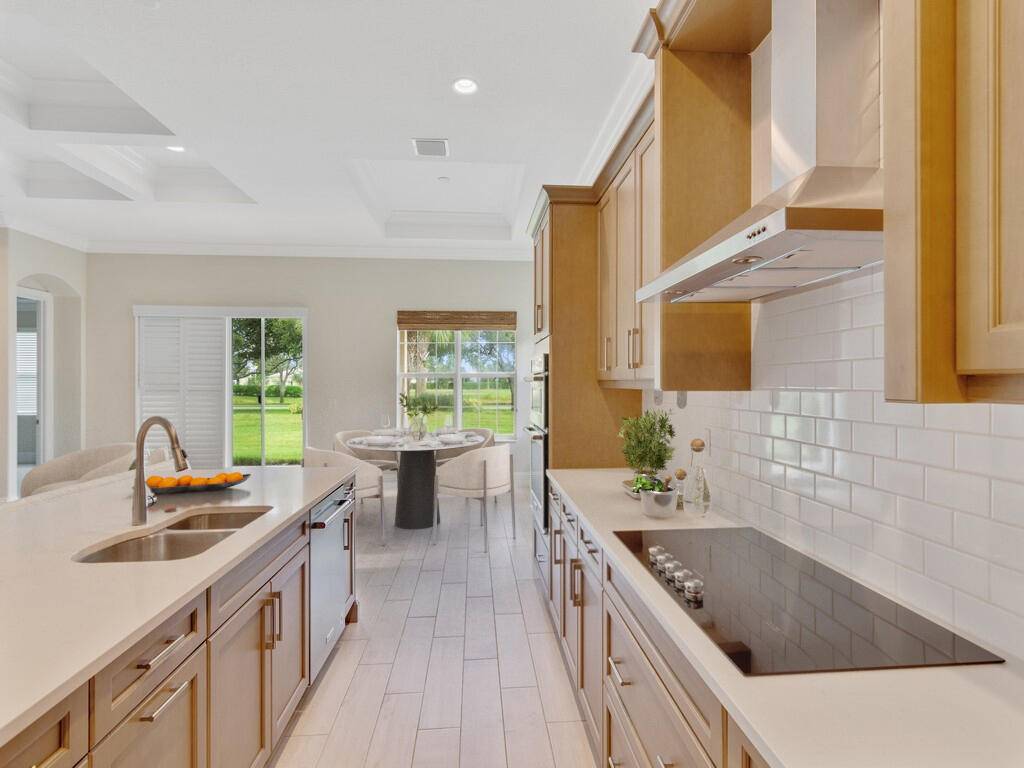 Vero Beach, FL 32967,1340 Saint Catherines CIR