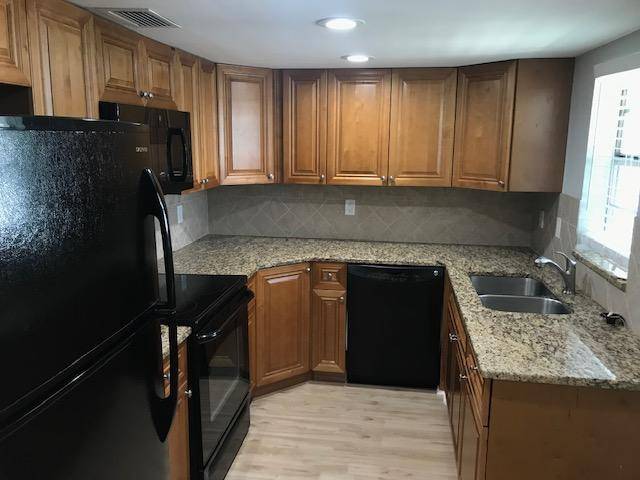 Palm Beach Gardens, FL 33410,10193 N Military TRL 201