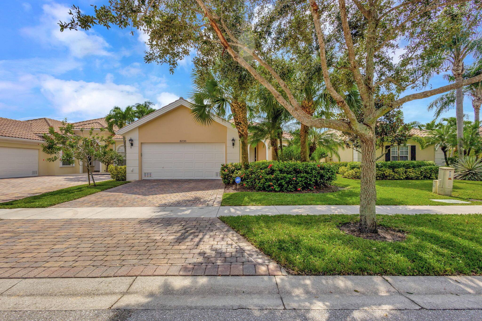 Wellington, FL 33414,8230 Nevis PL