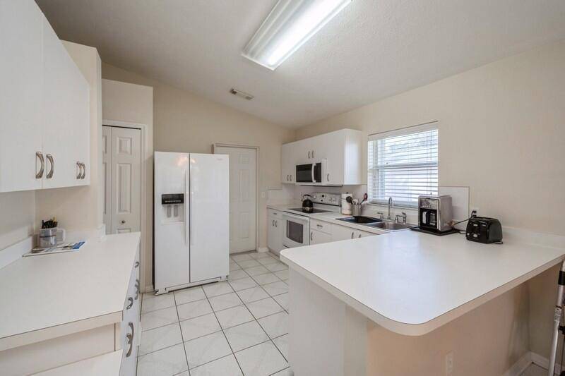 Fort Pierce, FL 34951,6659 NE Picante CIR