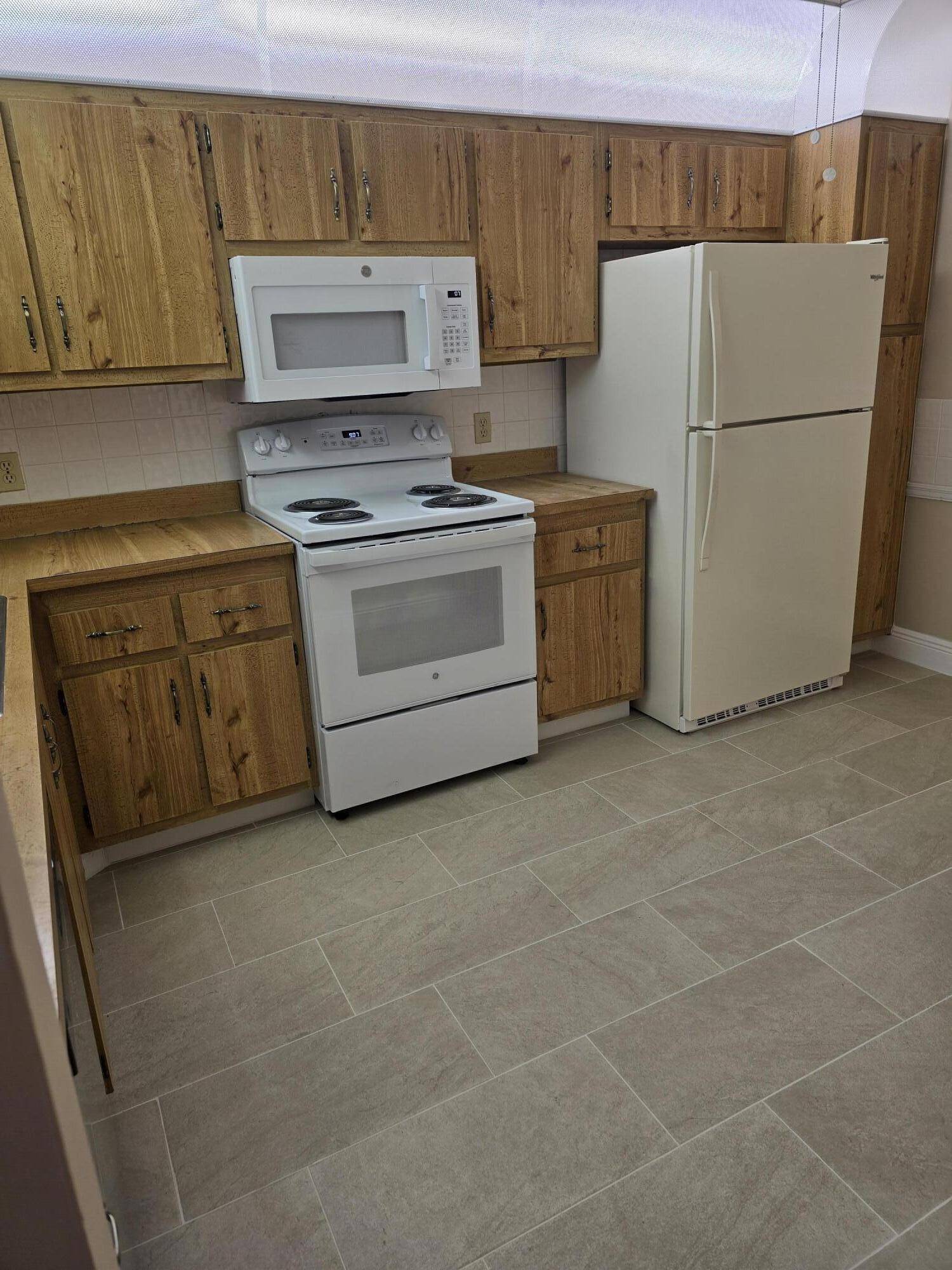 Lake Worth, FL 33467,3178 Via Poinciana 415