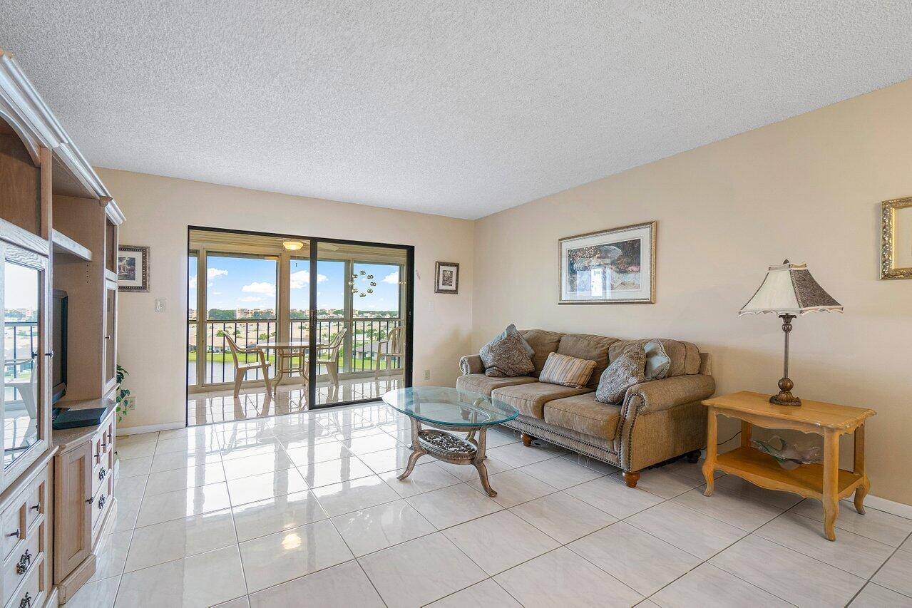 Delray Beach, FL 33446,14426 Amberly LN 705