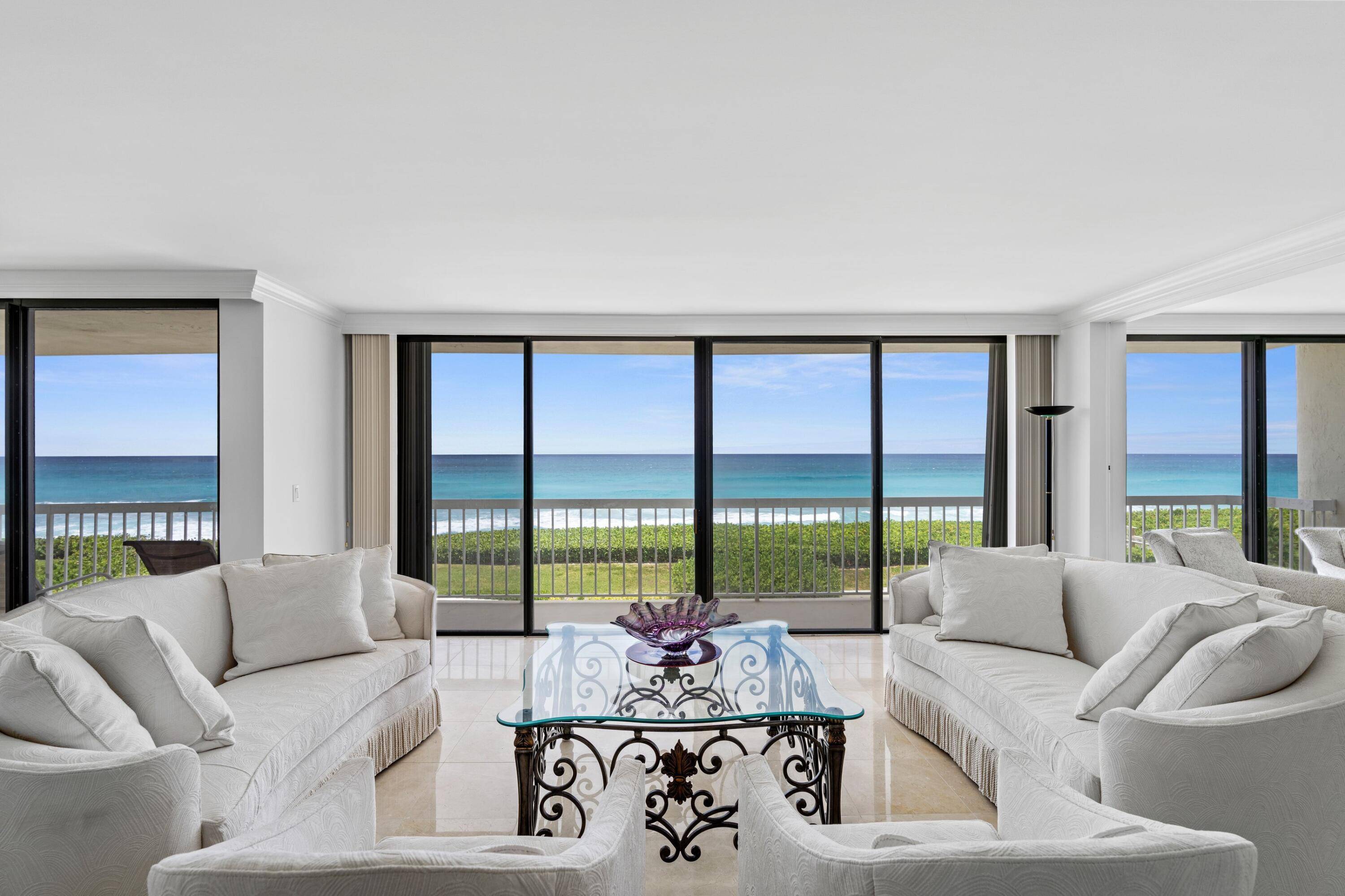 Palm Beach, FL 33480,3300 S Ocean BLVD 303n