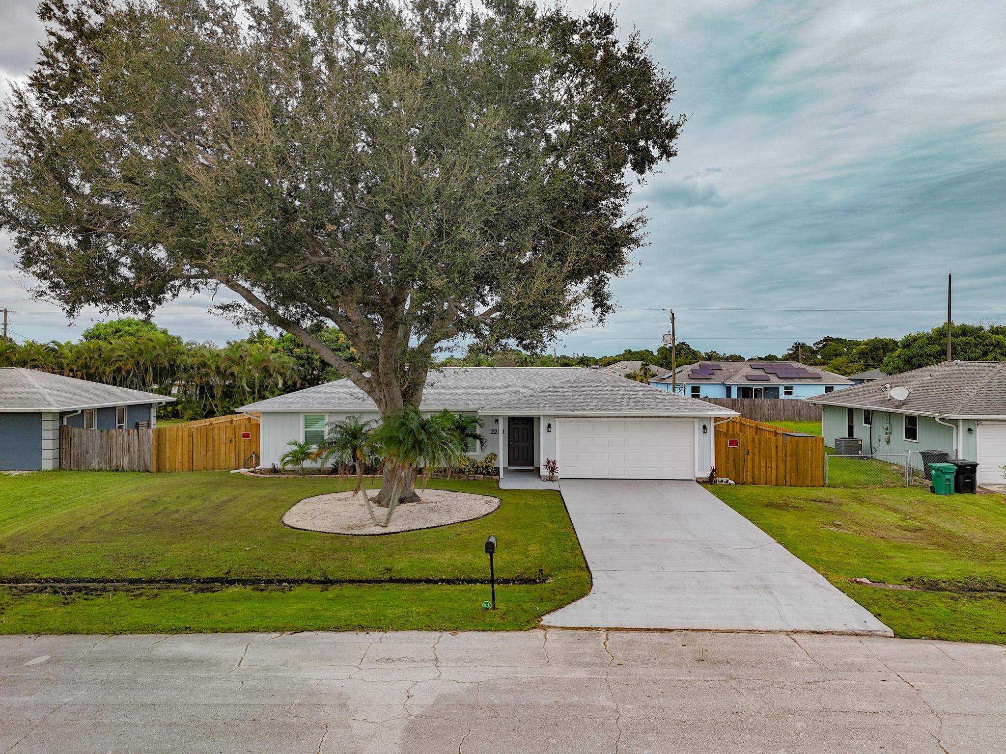 Port Saint Lucie, FL 34952,2231 SE Trillo ST