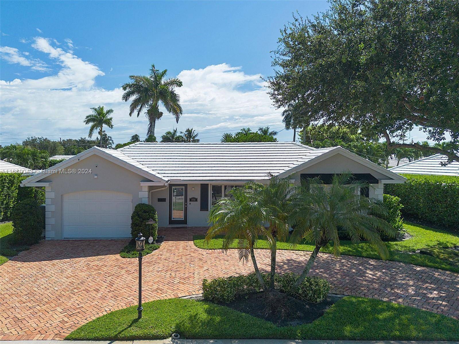 Boca Raton, FL 33486,850 Elderberry WAY