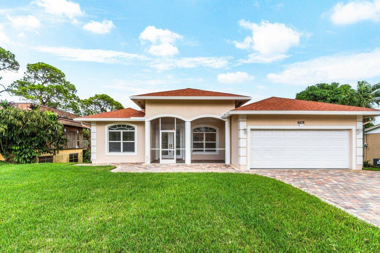 Lantana, FL 33462,6678 Westview DR