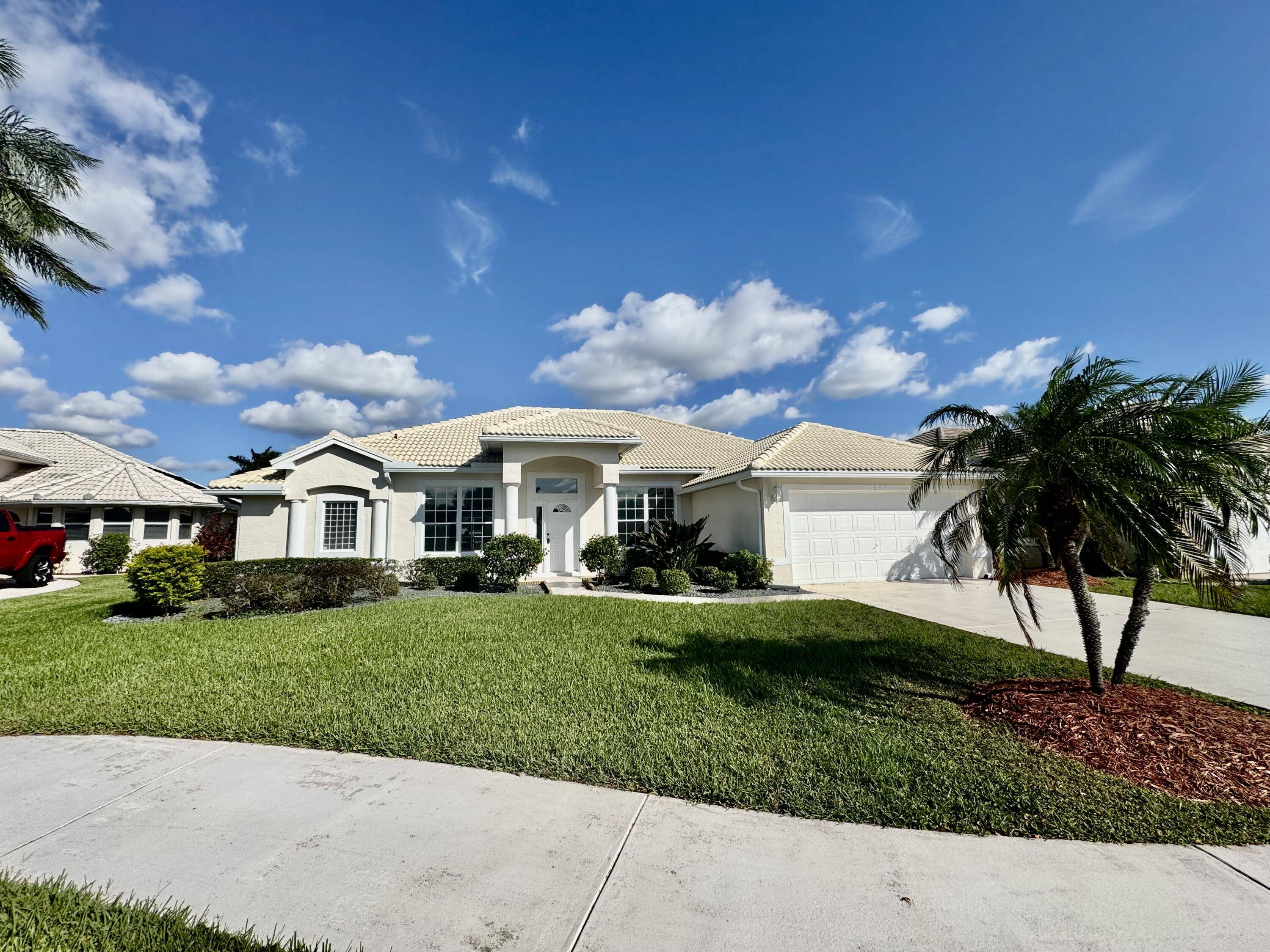 Port Saint Lucie, FL 34986,467 SW Rosewood CV