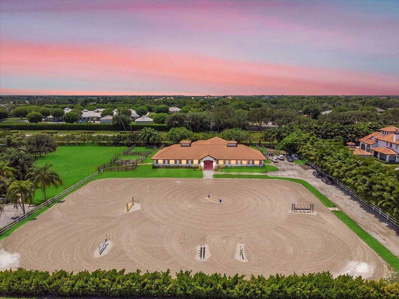 Wellington, FL 33414,14883 Equestrian WAY