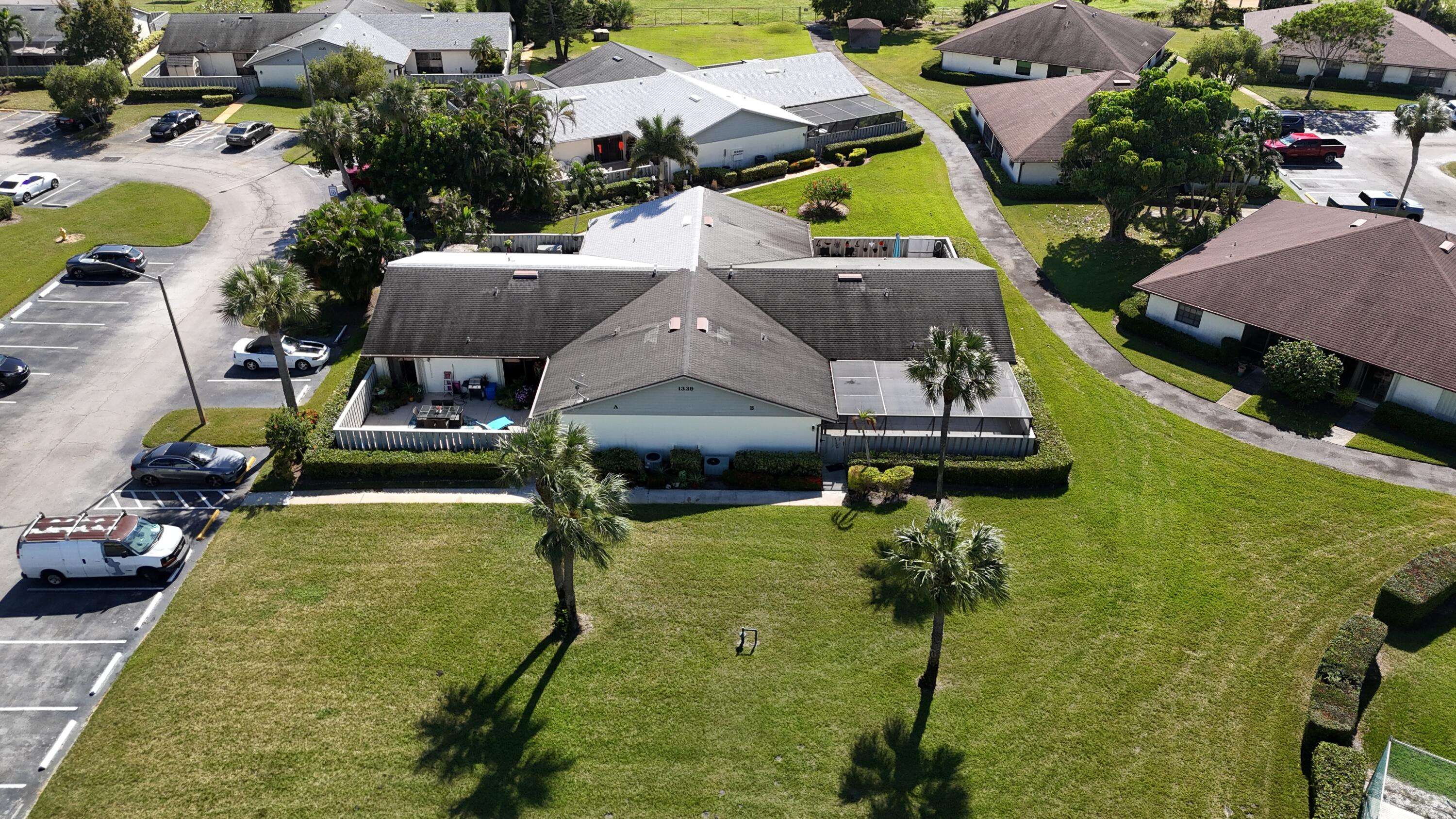 Fort Pierce, FL 34950,1339 Peppertree TRL B